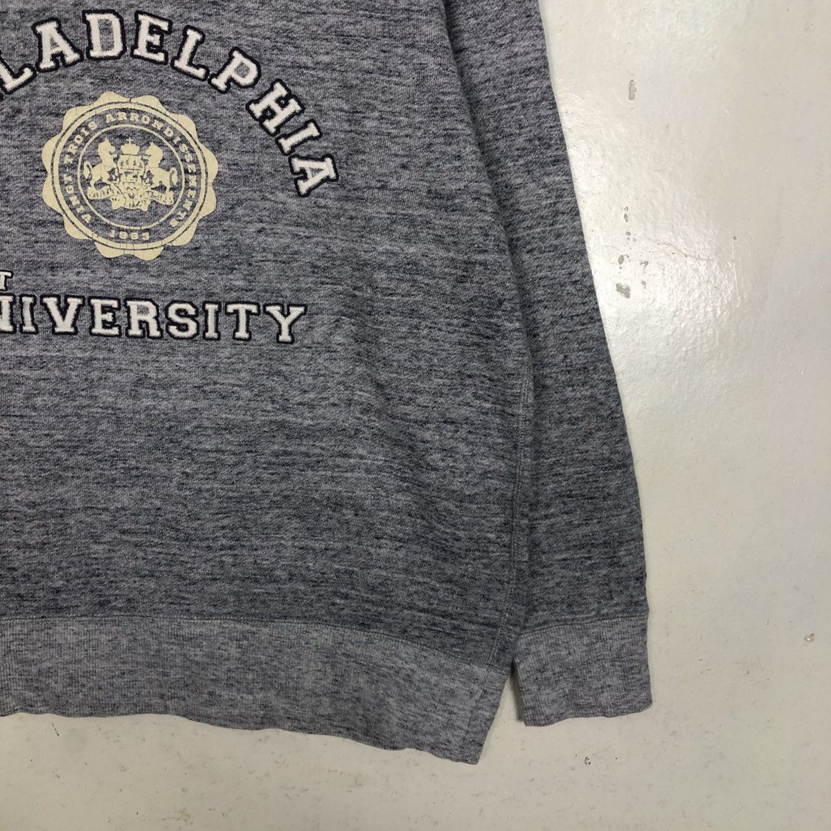 Japanese Brand 📌Vintage Sweatshirt Philadelphia West University Big Log Size US S / EU 44-46 / 1 - 7 Thumbnail