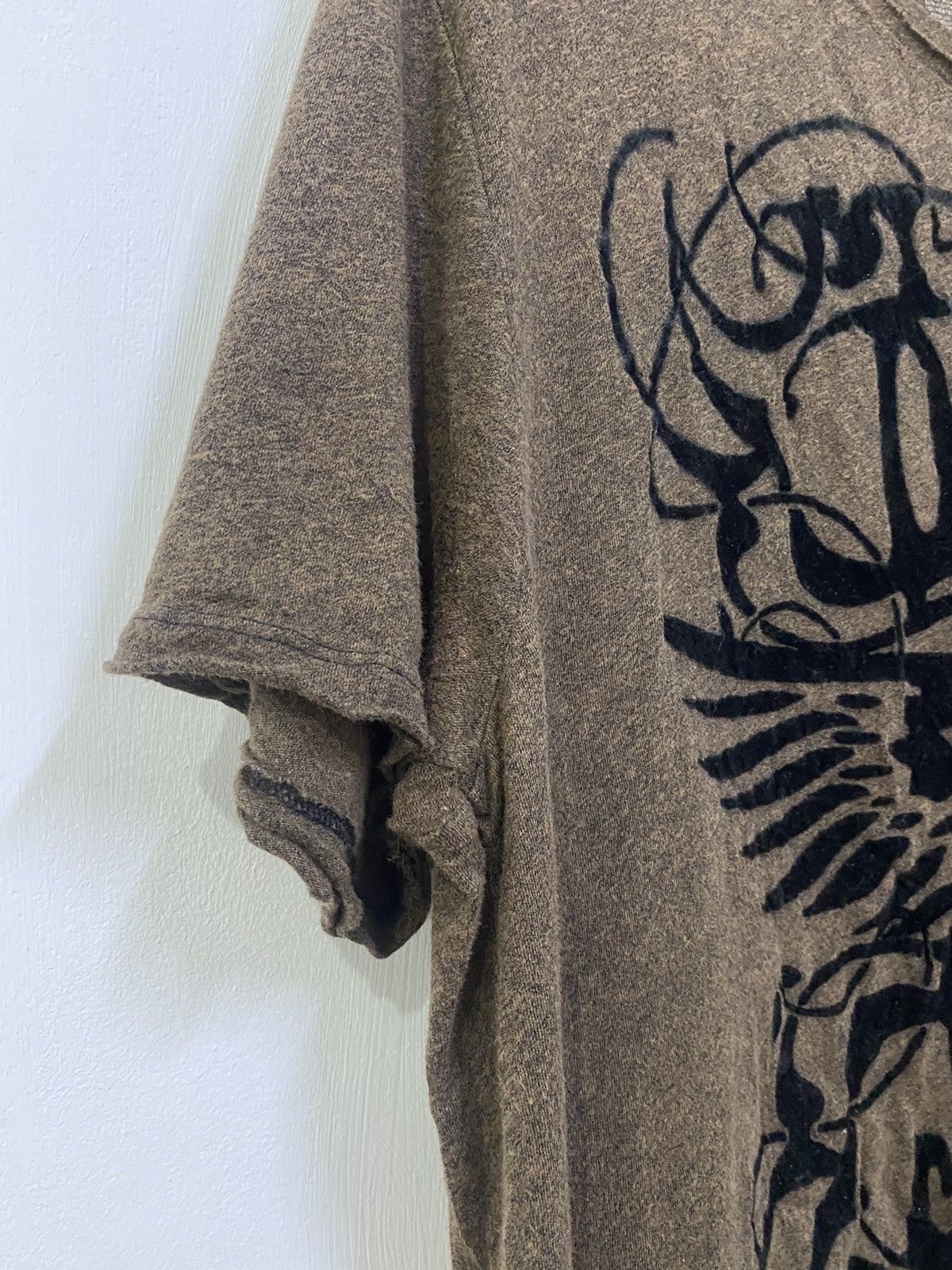 DKNY 💥 DKNY JEANS SKULL WINGS EMBROIDED AFFLICTION DESIGN Size US XL / EU 56 / 4 - 7 Thumbnail