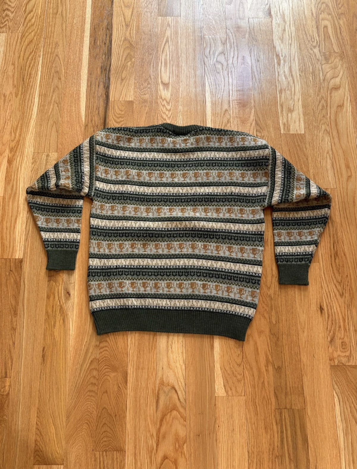 Burberry Burberry Vintage 90s Golf Logo Knit Wool Sweater 40 Medium Size US M / EU 48-50 / 2 - 3 Thumbnail