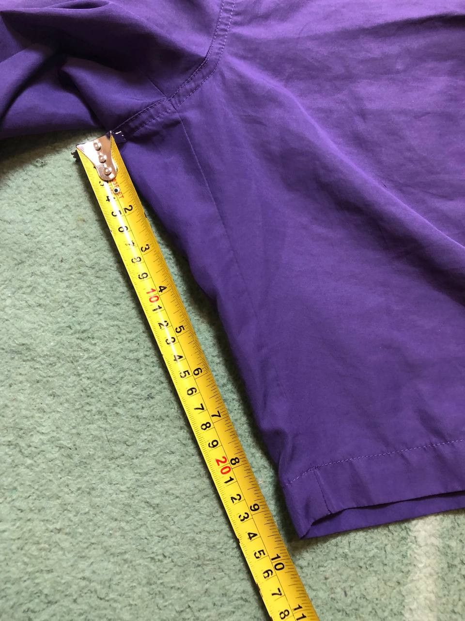 Nike Vintage big logo purple shorts Nike Y2K streetwear Size US 30 / EU 46 - 11 Thumbnail