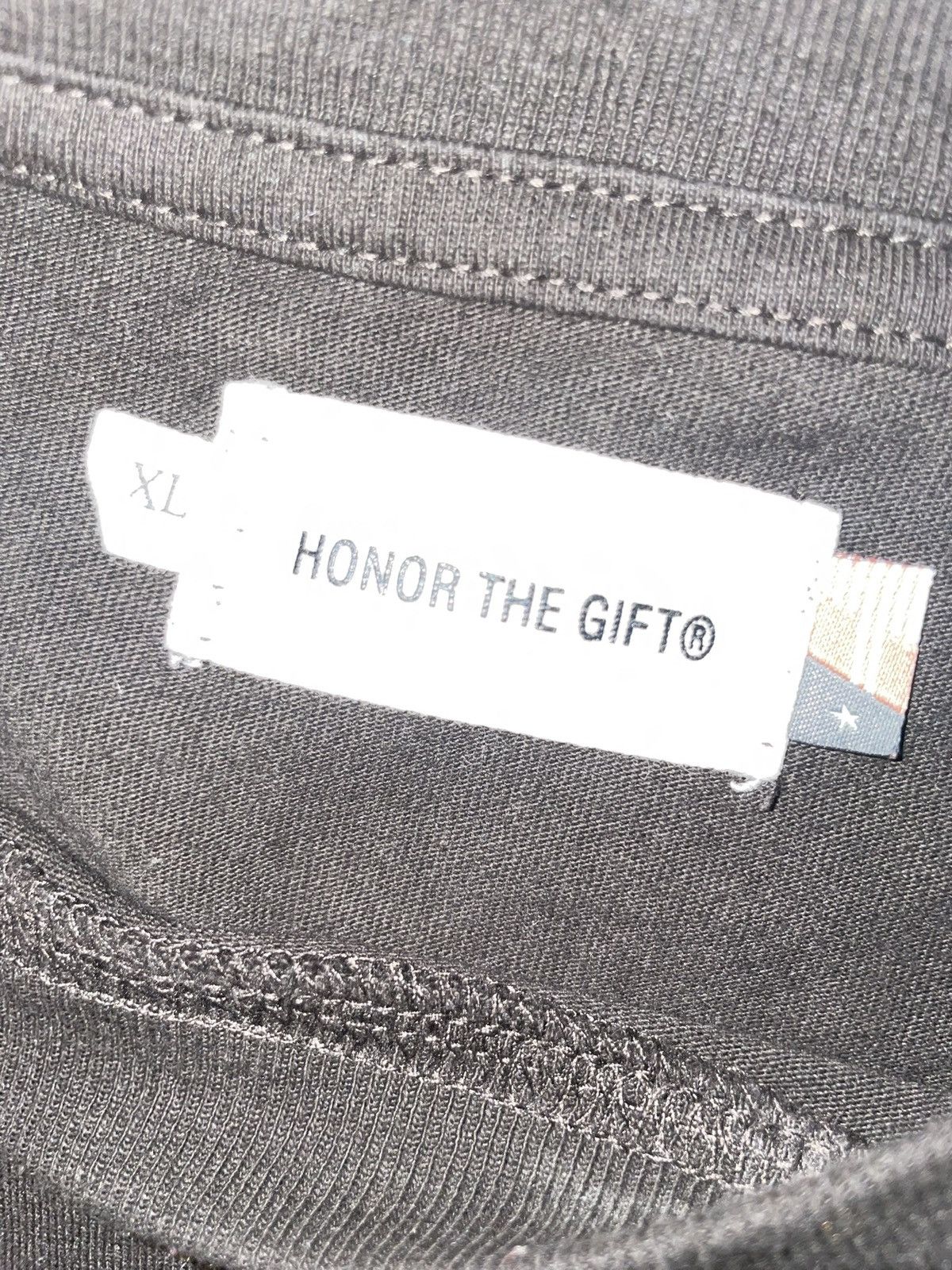 Honor the Gift Honor the gift longsleeve Size US XL / EU 56 / 4 - 3 Thumbnail