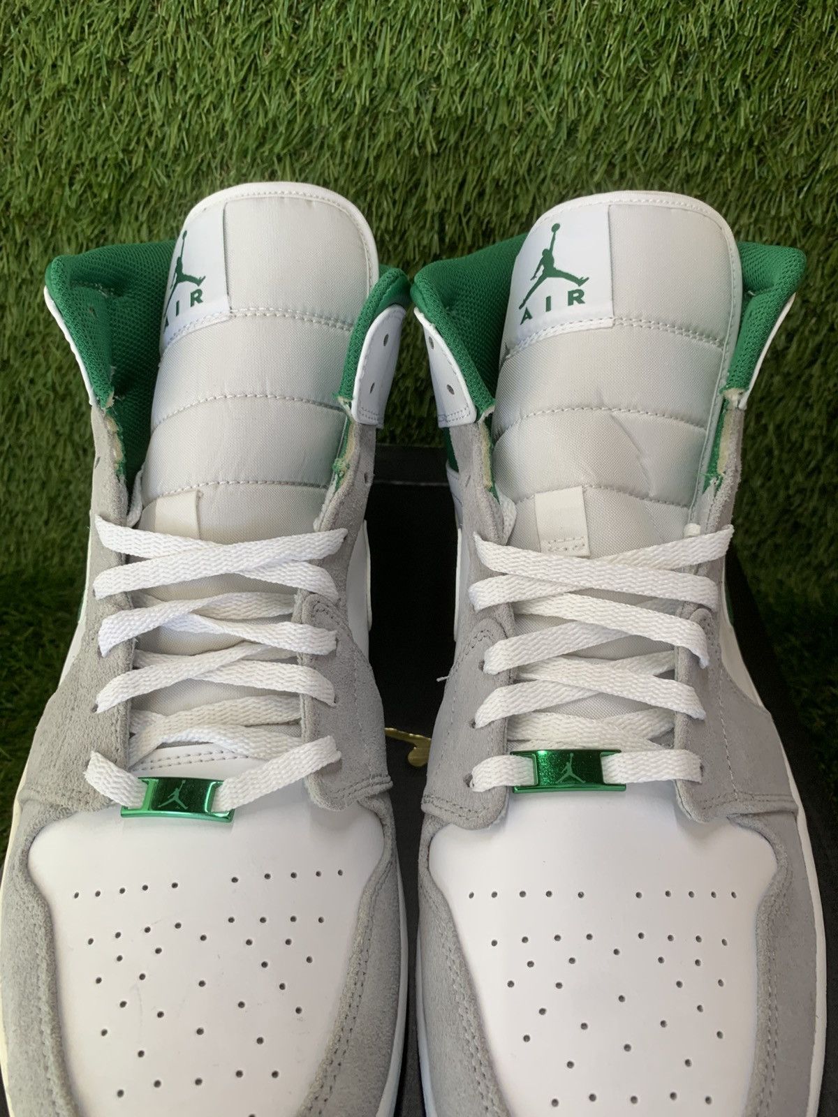 Jordan Brand Jordan 1 Mid SE White Pine Green Smoke Grey Size US 14 / EU 47 - 6 Thumbnail