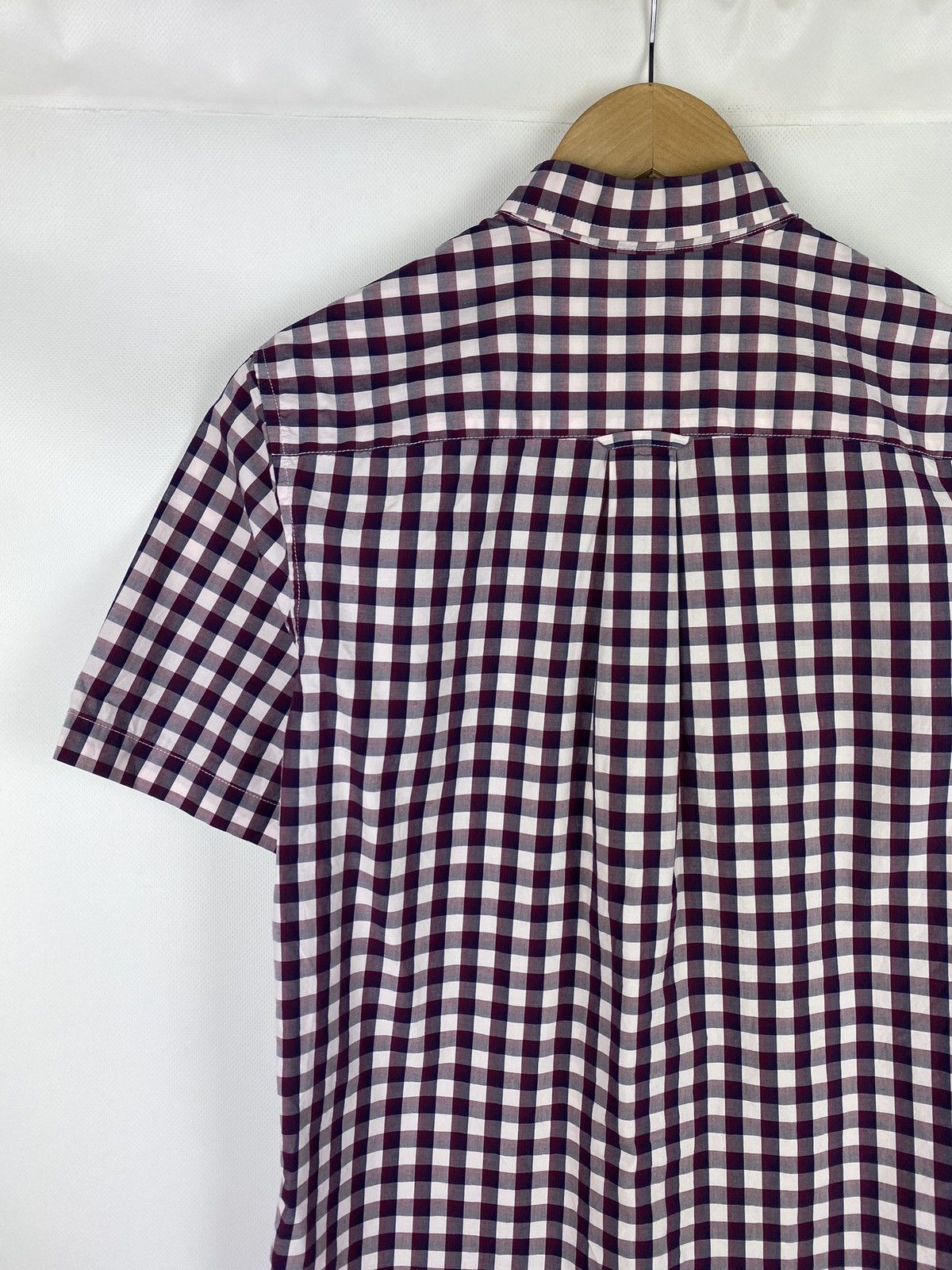 Fred Perry FP Fred Perry men’s short sleeve button up shirt size S Size US S / EU 44-46 / 1 - 19 Thumbnail