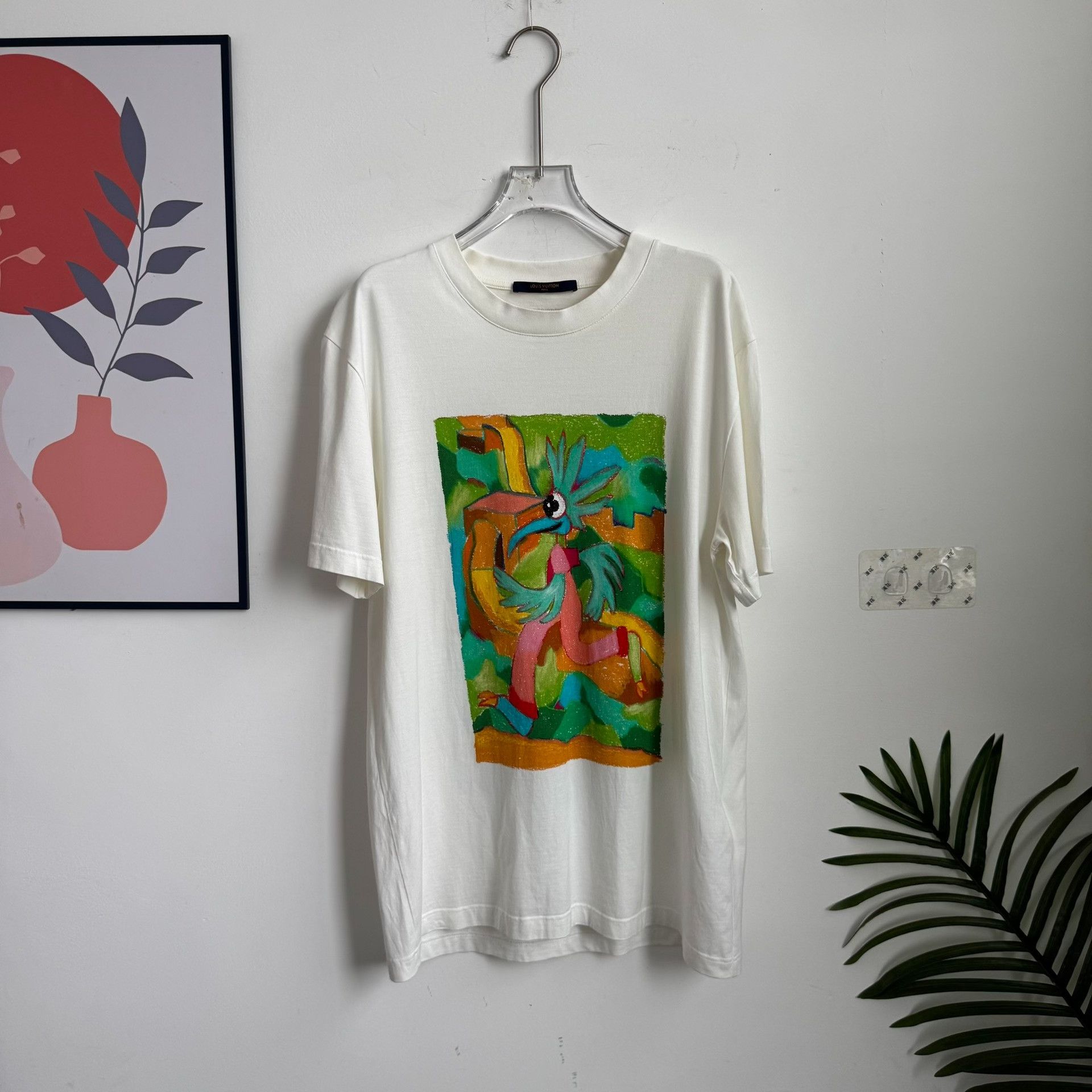 Louis Vuitton Louis Vuitton Graffiti Print T-Shirt Size L Size US L / EU 52-54 / 3 - 1 Thumbnail