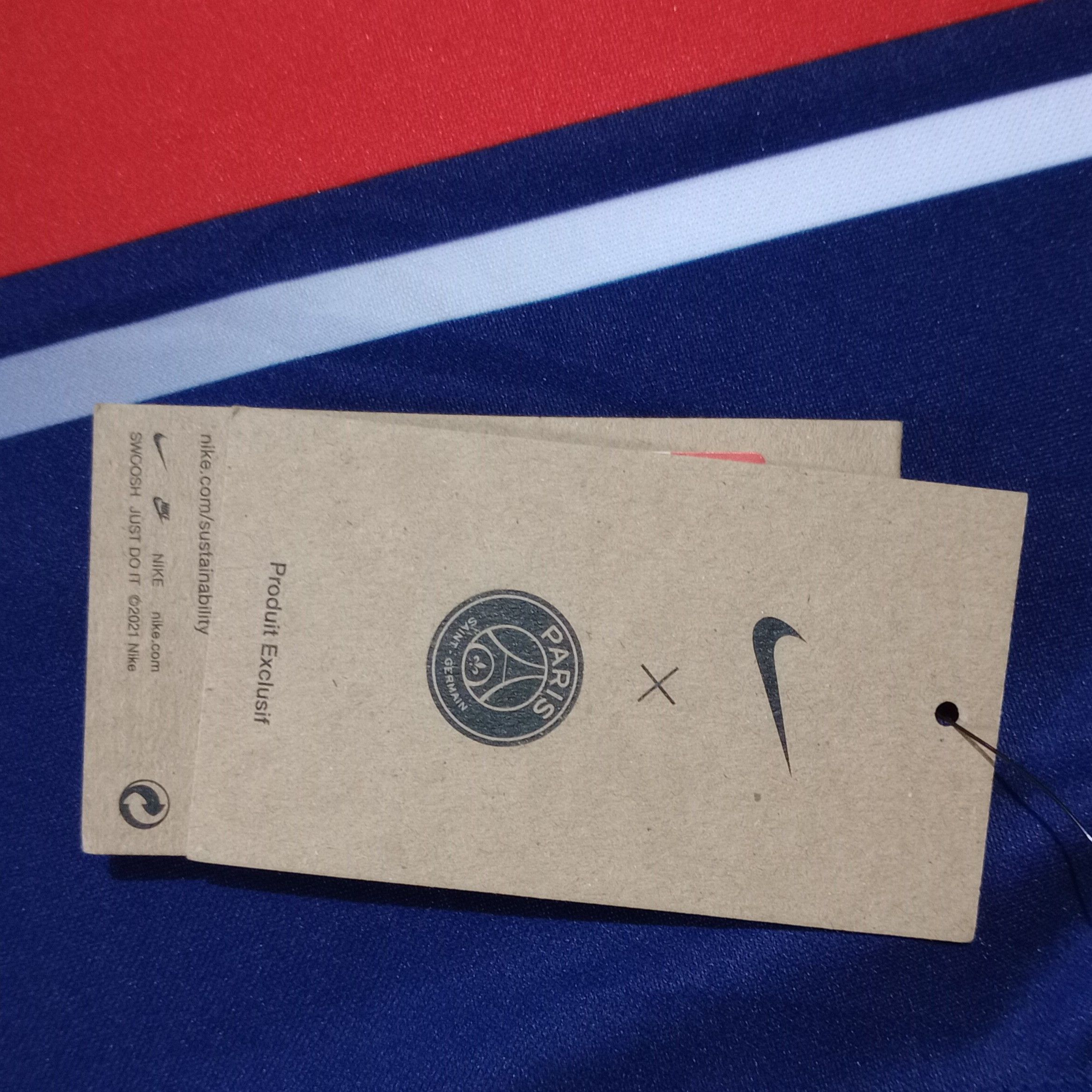 Nike Paris Saint Germain 2023-2024 Home Jersey Lee Kang In 19 Size US L / EU 52-54 / 3 - 8 Thumbnail