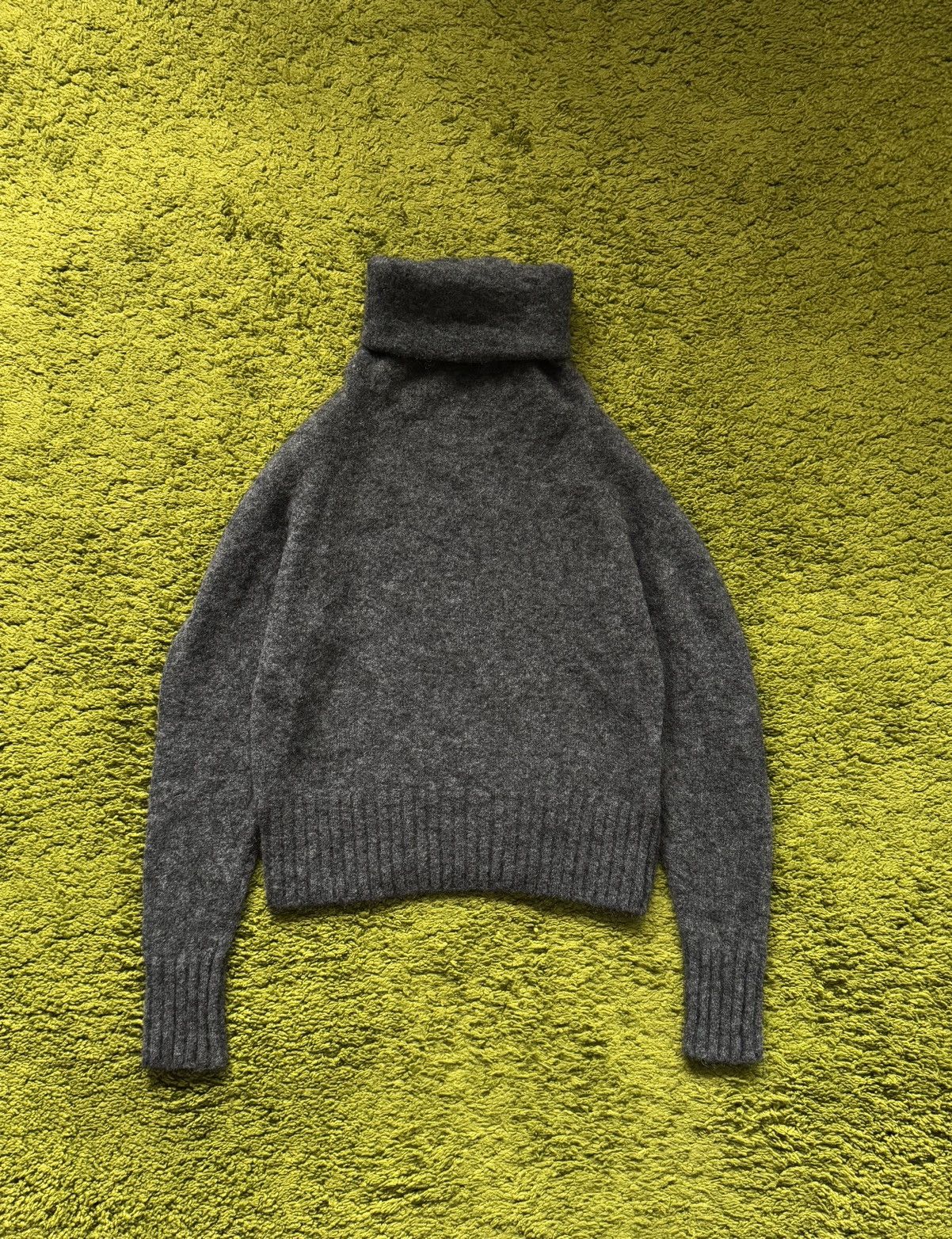 Acne Studios Acne Studios mohair + wool blend turtleneck sweater Size M / US 6-8 / IT 42-44 - 1 Thumbnail