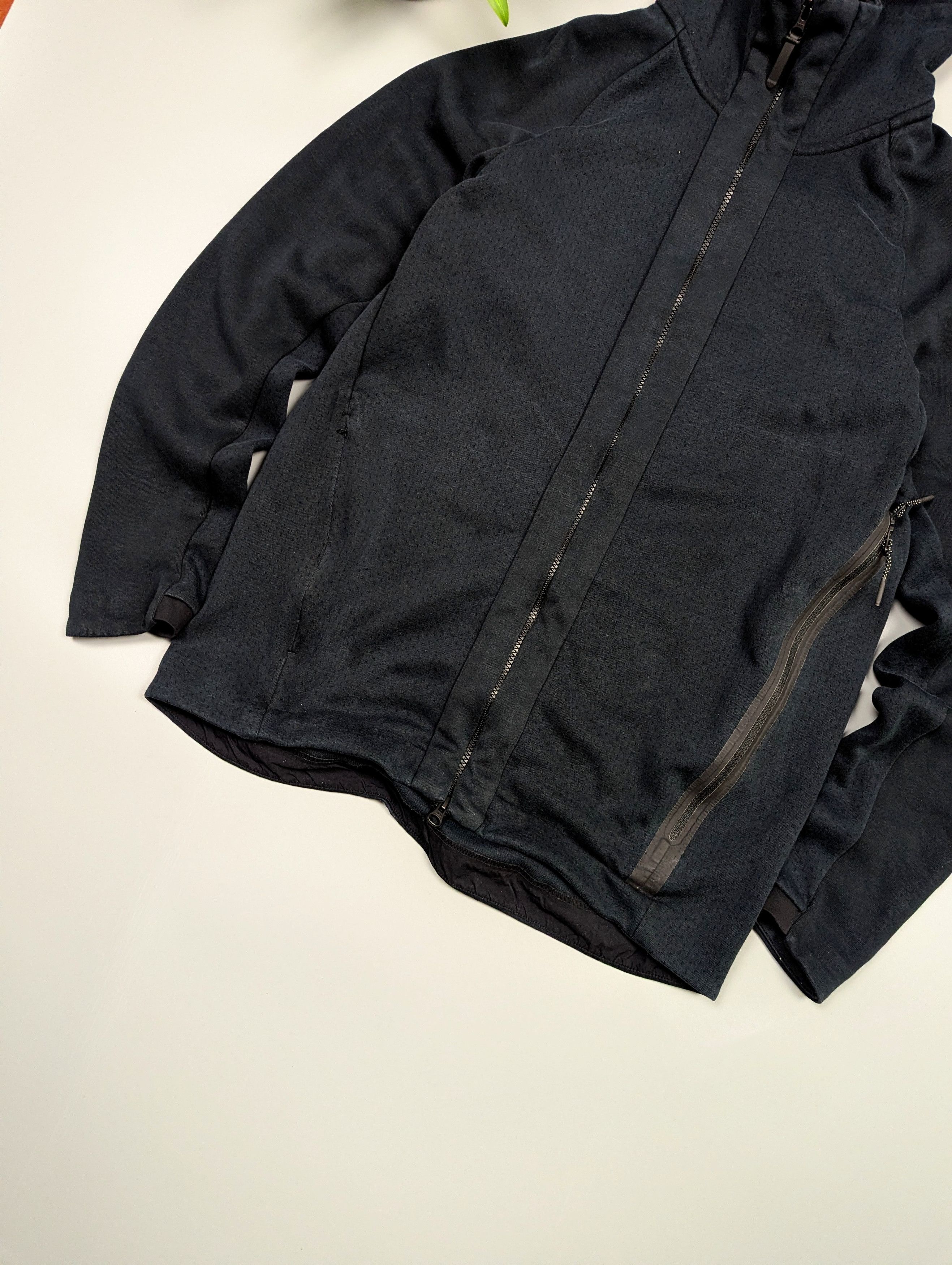Nike Nike Tech Fleece Windrunner Hoodie Black Men's Jacket Size US M / EU 48-50 / 2 - 2 Thumbnail