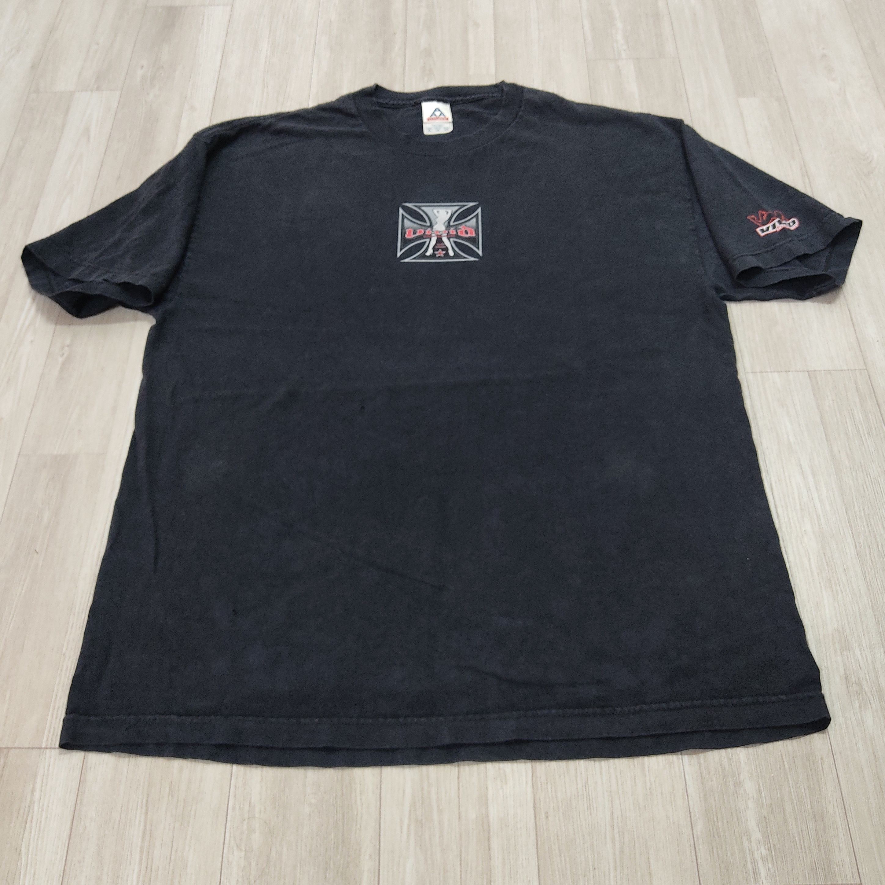 Vintage Vtg VIVID ADULT ENTERTAINMENT Big Cross Distressed T-shirt Size US XL / EU 56 / 4 - 6 Thumbnail