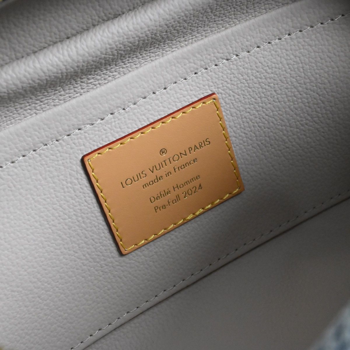 Louis Vuitton LOUIS VUITTON TROUSSE TOILETTE LOCKER DOPP KIT Size ONE SIZE - 8 Thumbnail