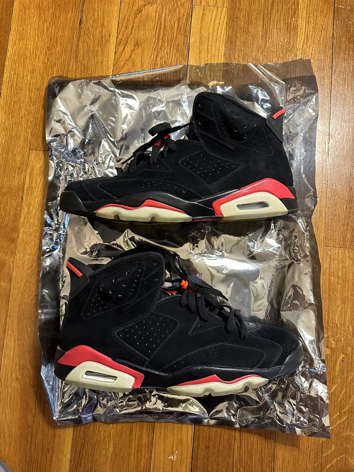 Jordan Brand Jordan 6 varsity red 2010 size 12 Size US 12 / EU 45 - 2 Thumbnail
