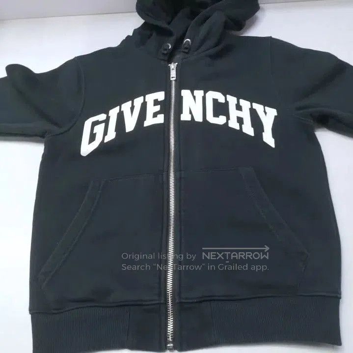 Givenchy Givenchy Kids Black Hooded Zip Jacket with Logo. Size US M / EU 48-50 / 2 - 7 Thumbnail