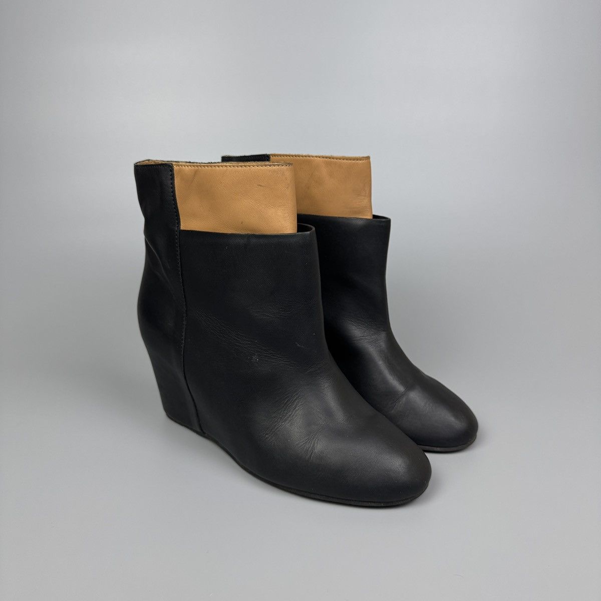 MM6 MM6 Maison Martin Margiela - Black/Beige Leather Wedge Boots Size US 8 / IT 38 - 1 Thumbnail