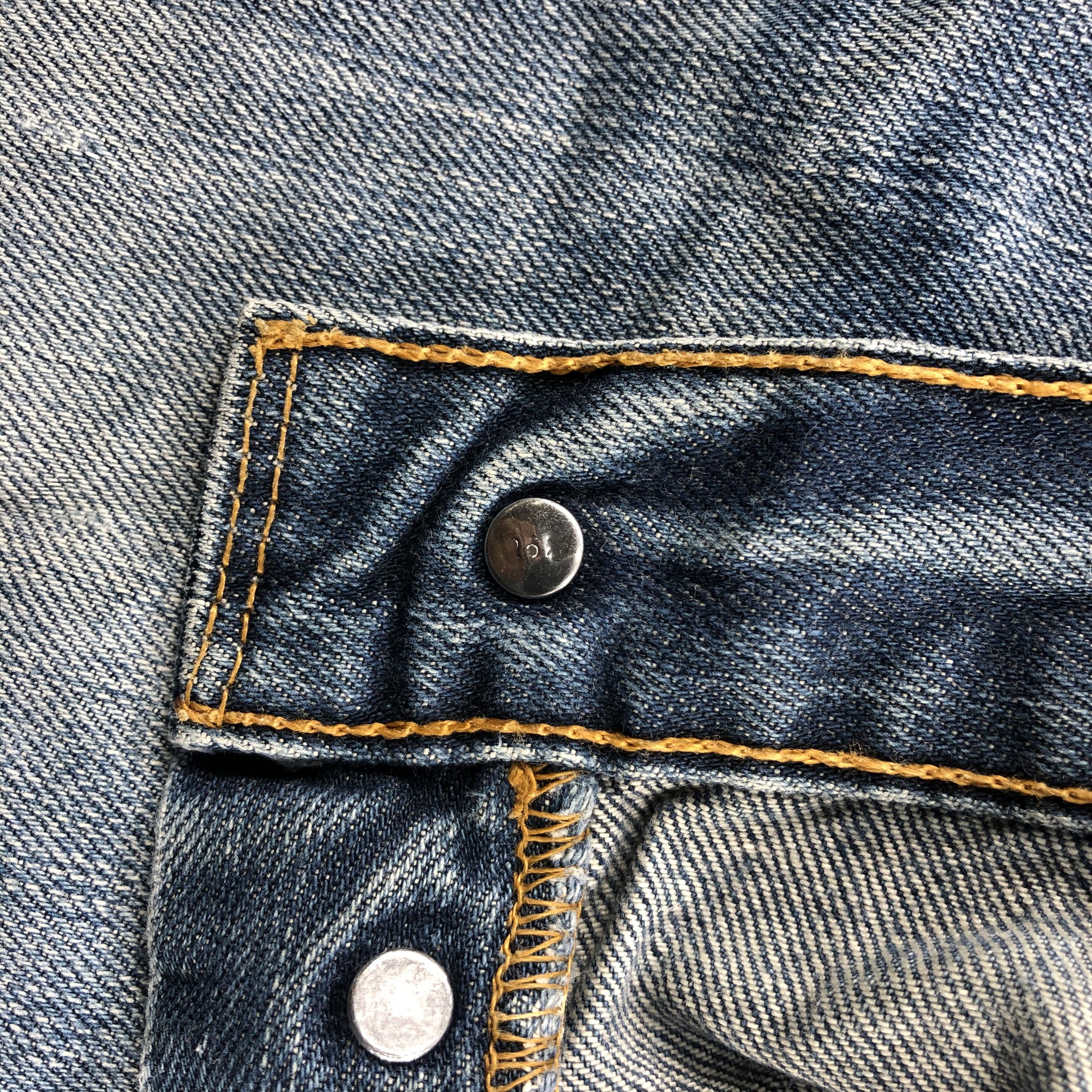 Levi's Vintage Levis 501 Jeans-JM888 Size US 33 - 9 Thumbnail