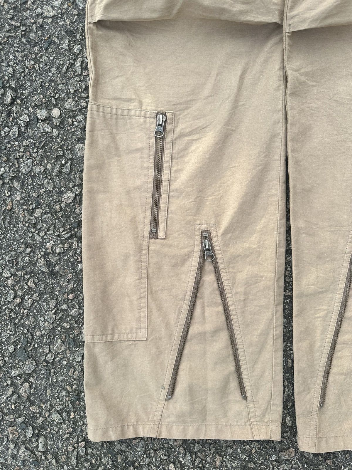 If Six Was Nine CARGO PANTS SENDITIONARIES MULTIPOCKET GAS MASK 15 POCKET Size US 30 / EU 46 - 8 Thumbnail