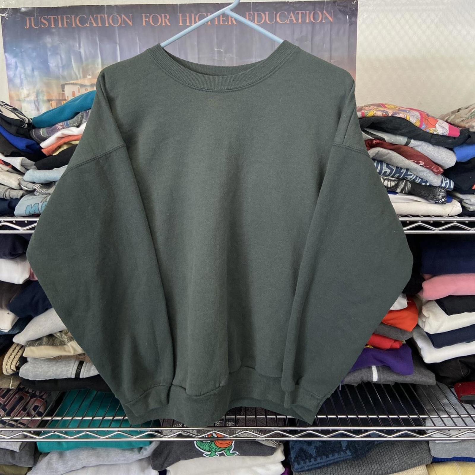 Hanes Vtg Hanes her way faded green crewneck sweatshirt Size L / US 10 / IT 46 - 1 Thumbnail