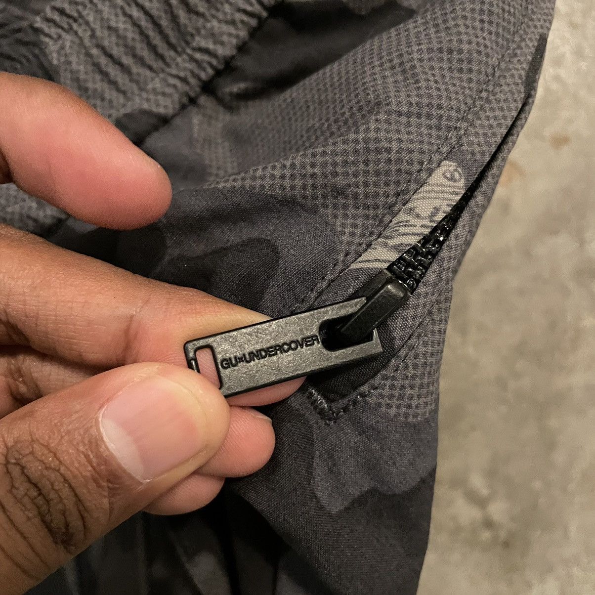 GU × Undercover Gu X Undercover Camo Cargo Pants Size US 34 / EU 50 - 4 Thumbnail