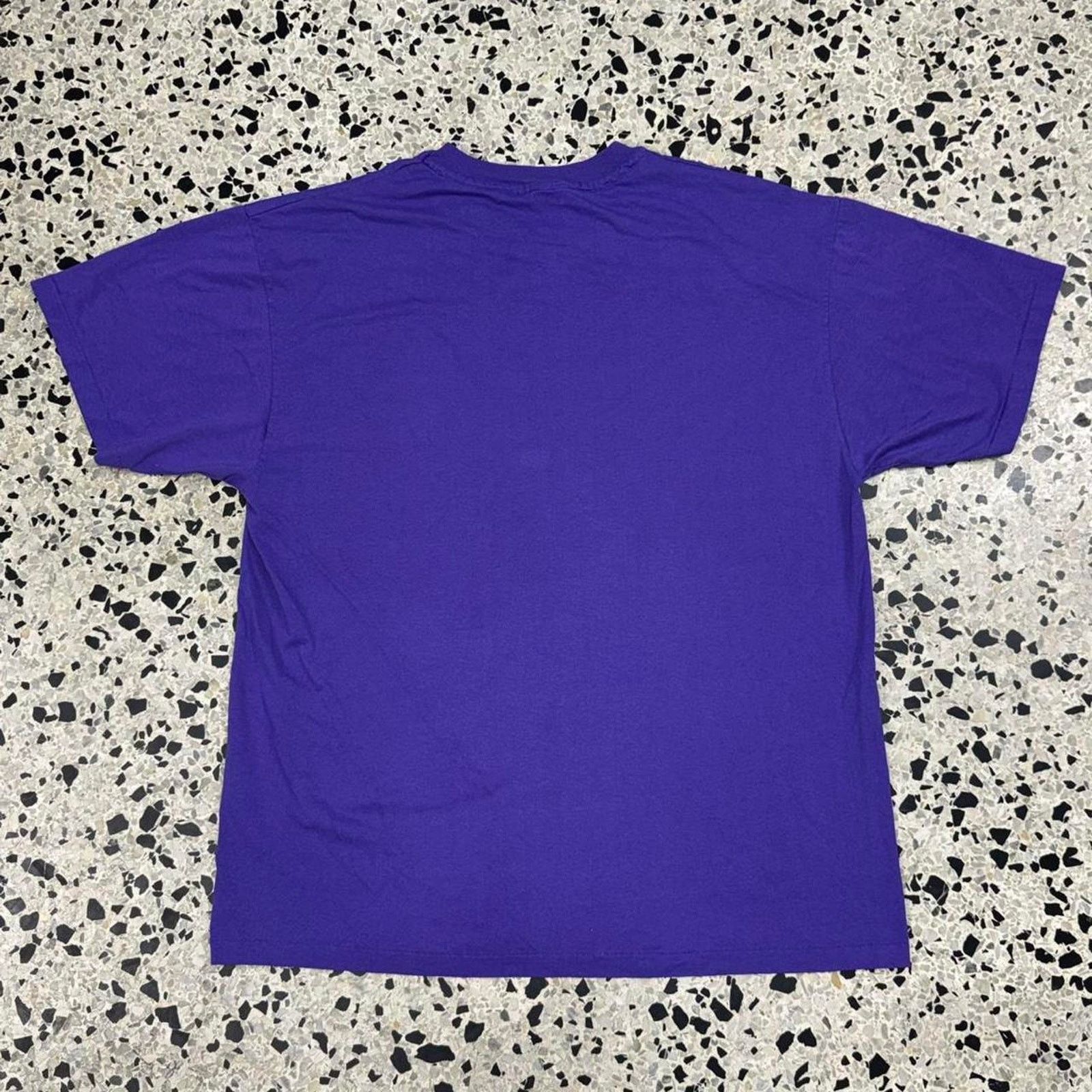 Hanes × Vintage VINTAGE 90S SINGLE STITCH KRAMER LEVIN LAW FIRM RUNNING TEE: Size US XL / EU 56 / 4 - 4 Thumbnail