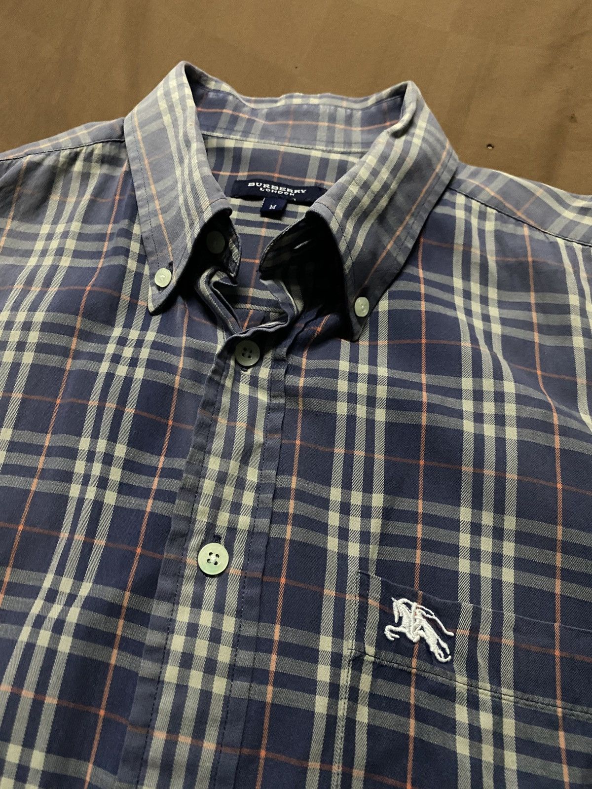 Burberry Vintage Burberry London Nova Check Sunfaded Button Down Size US M / EU 48-50 / 2 - 4 Thumbnail