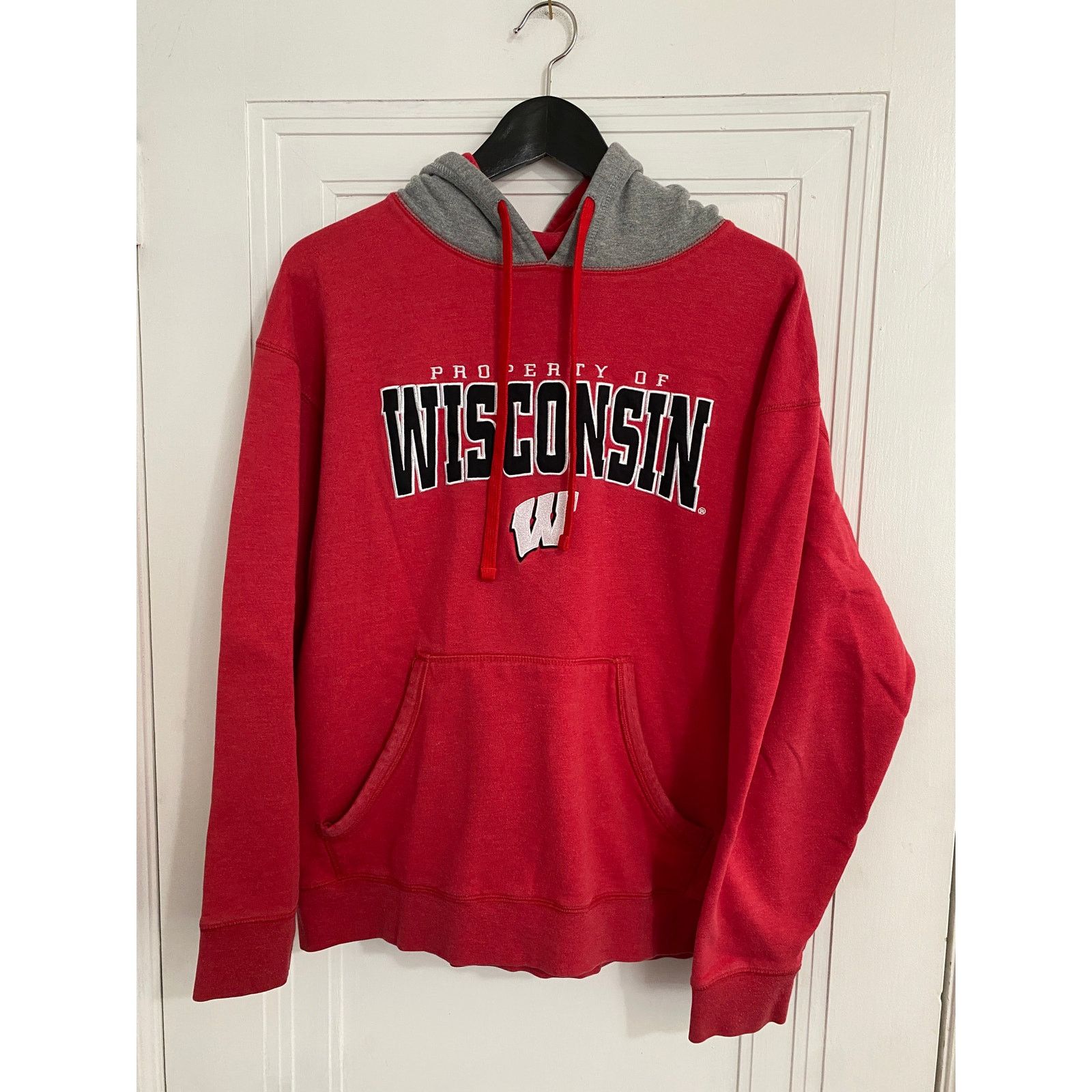 NCAA Wisconsin Badgers Stitched Hoodie Sweatshirt Size Large Size US L / EU 52-54 / 3 - 1 Thumbnail