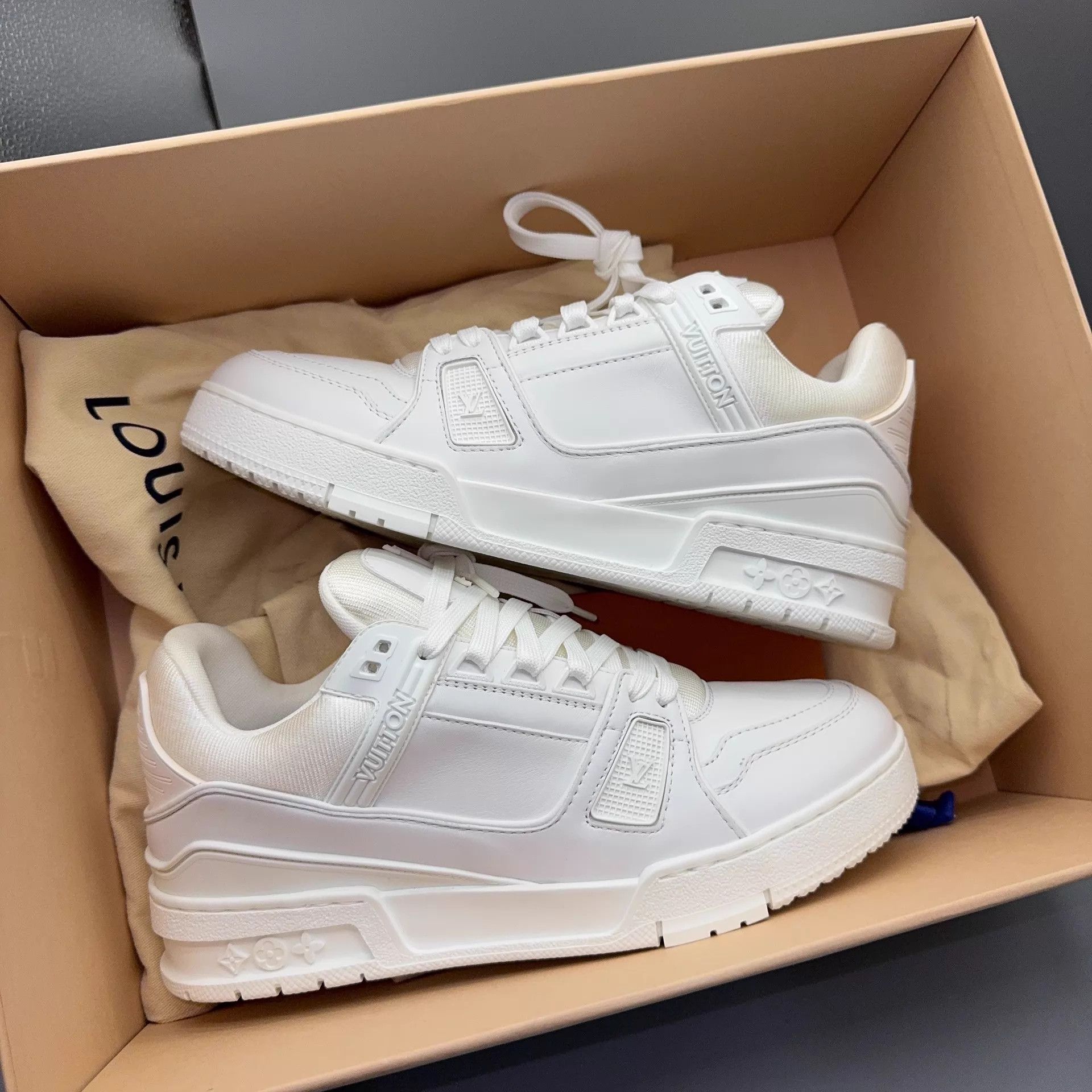 Louis Vuitton LOUIS VUITTON Trainer White 39.5 Size US 6.5 / EU 39-40 - 5 Thumbnail