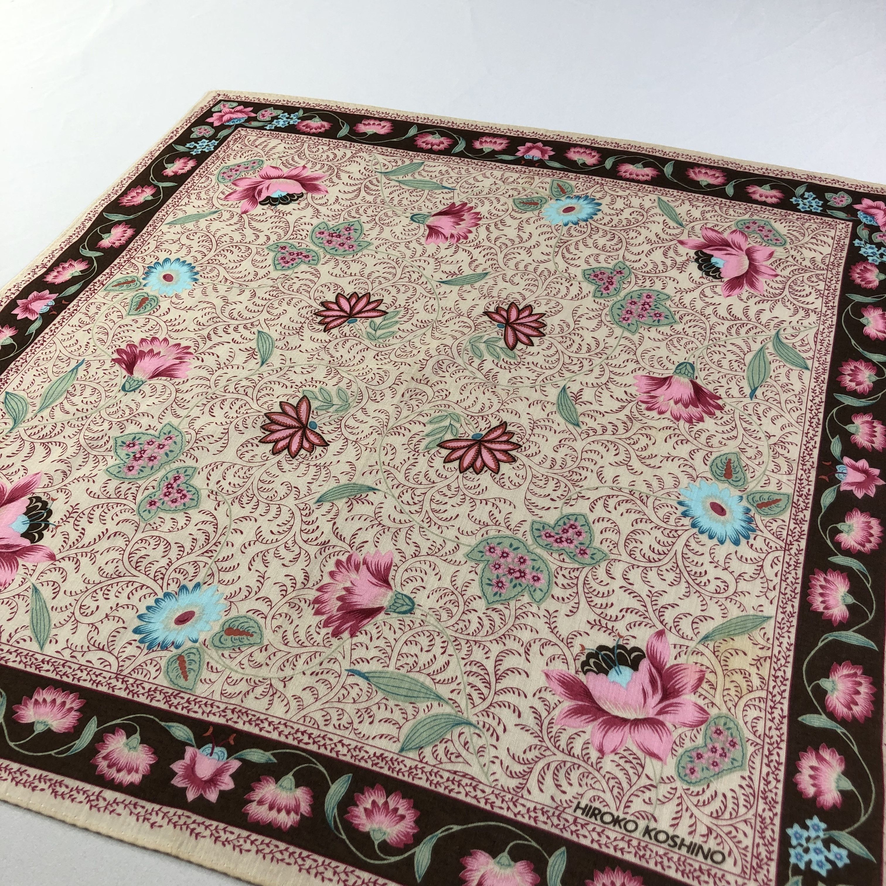 Hiroko Koshino Homme Hiroko Koshino Floral Handkerchief Neckerchief Bandana H2120 Size ONE SIZE - 3 Thumbnail