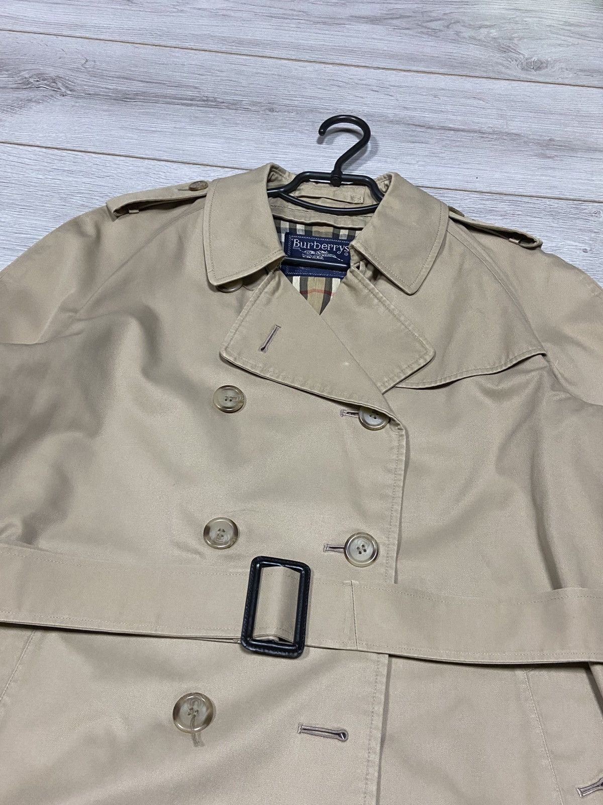 Burberry Burberry London England vintage nova check trench coat belt Size L / US 10 / IT 46 - 5 Thumbnail