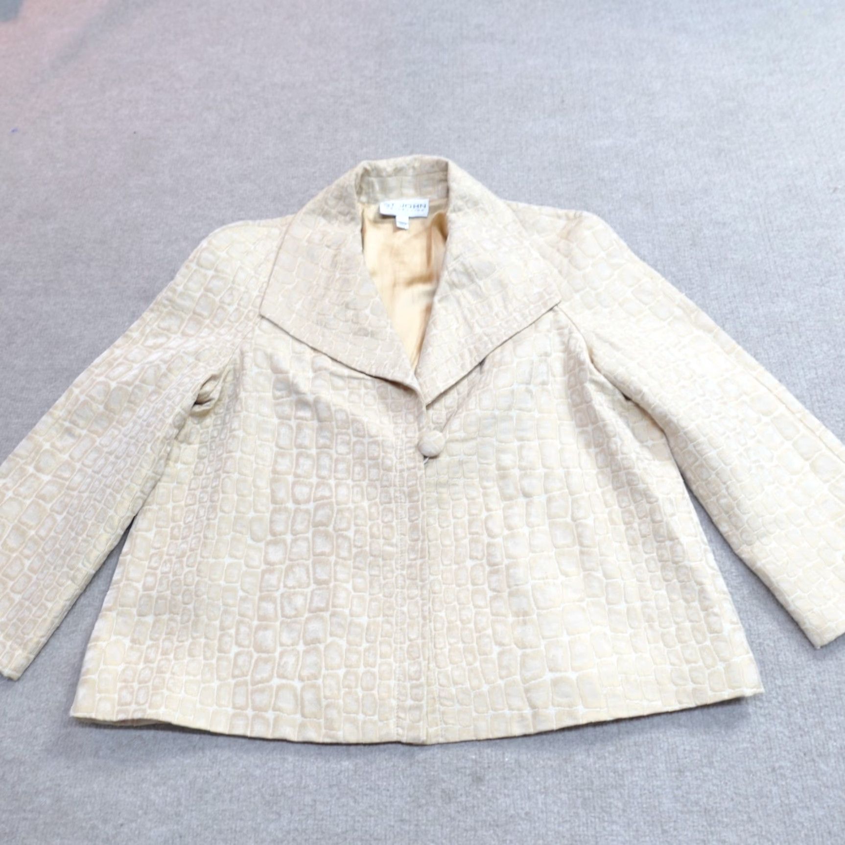 St. John St. John Blazer Shirt Womens Jacket 10 Beige Geometric Silk Lined Long Sleeve Knit N/A Size L / US 10 / IT 46 - 2 Thumbnail