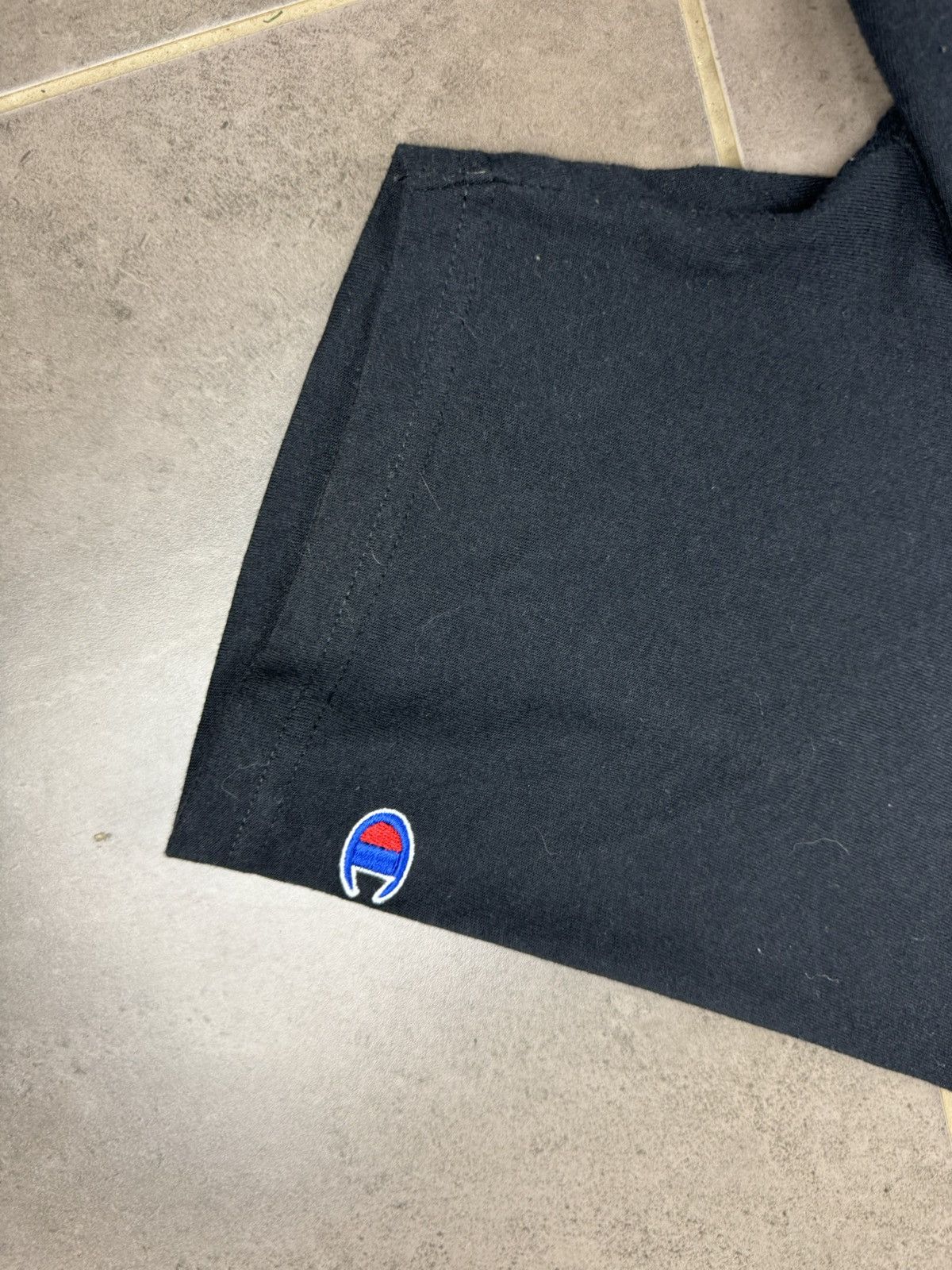 Champion Champion. Street Wear. T Shirt. Size US XL / EU 56 / 4 - 4 Thumbnail