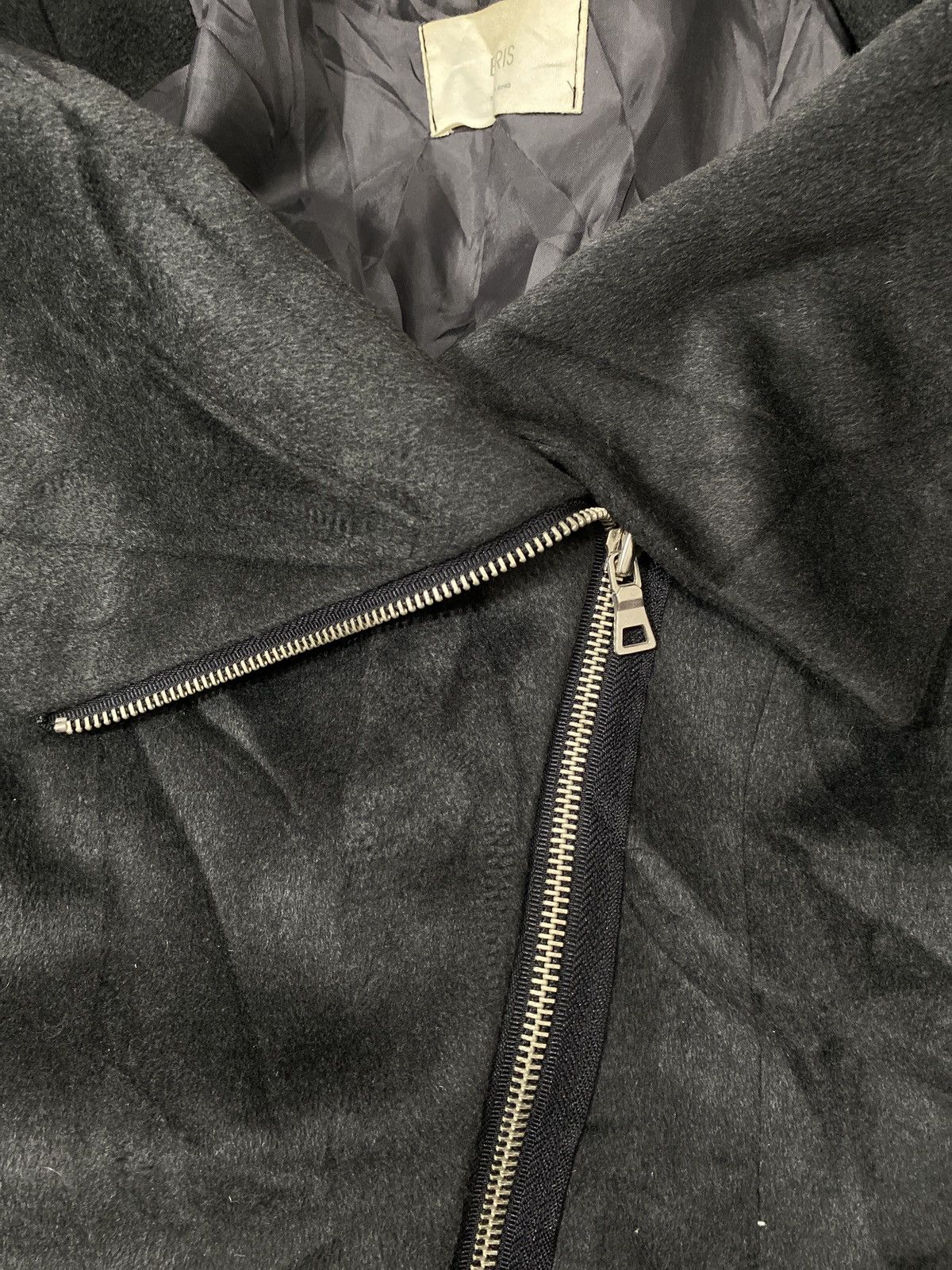 Isamu Katayama Backlash 2000’s Eris Asymmetrical vkei black jacket Size US S / EU 44-46 / 1 - 6 Thumbnail