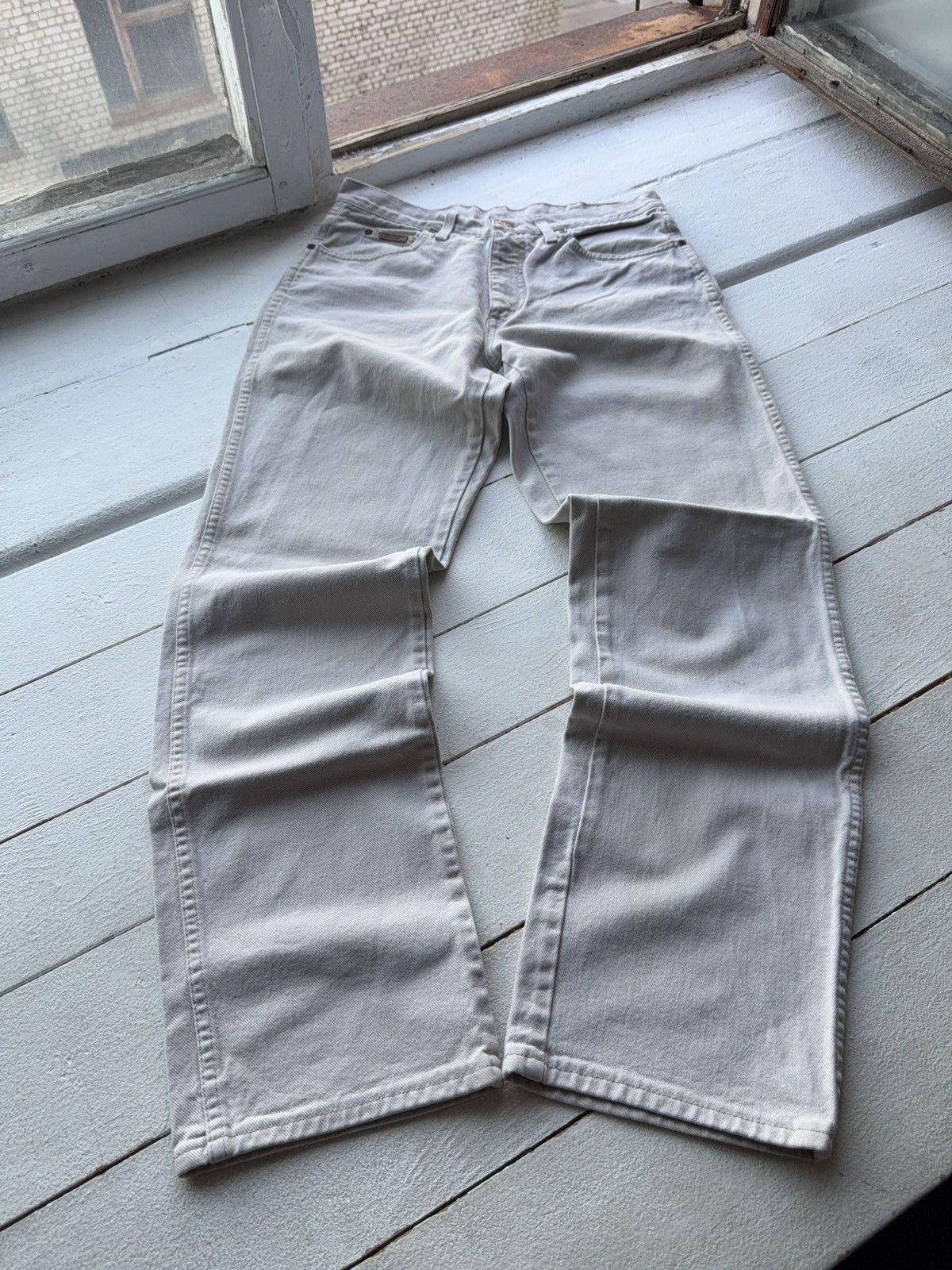 Wrangler Vintage 70s Wrangler UK-Made Off-White Western Cowboy Jeans Size US 30 / EU 46 - 1 Thumbnail