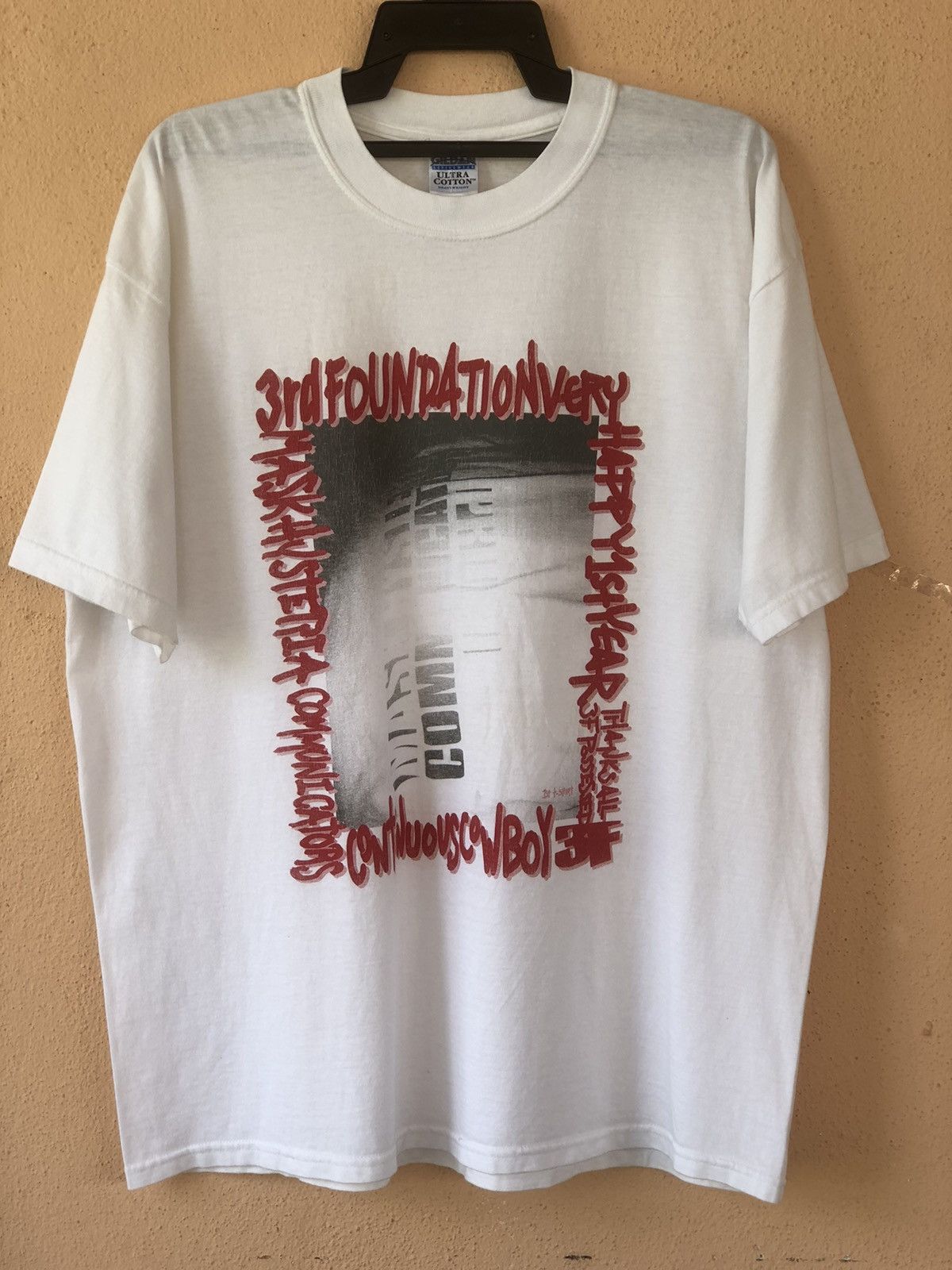 Vintage Vintage 3rd Foundation Wording Tee Size US XL / EU 56 / 4 - 1 Thumbnail