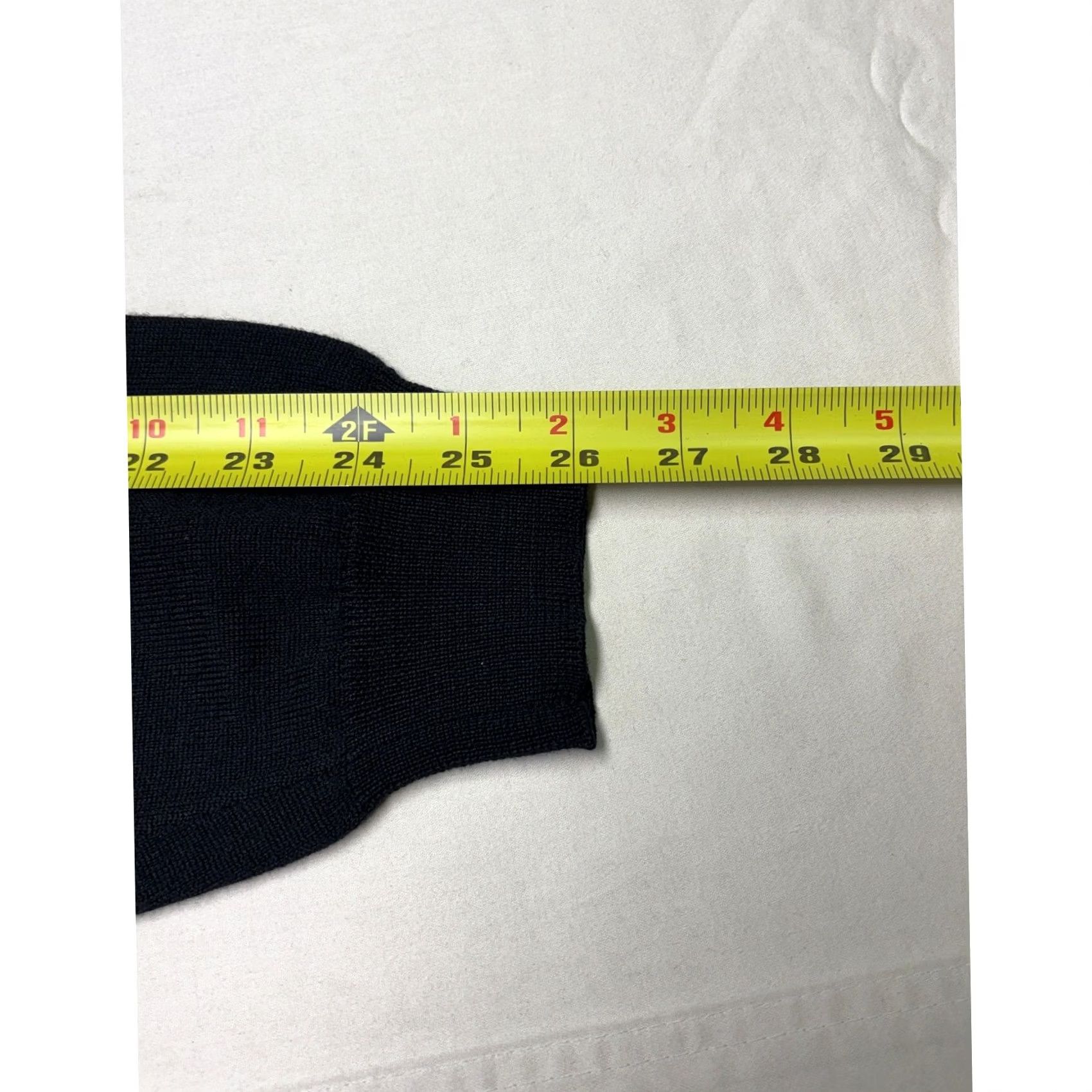 Brooks Brothers VINTAGE Brooks Brothers Mens Navy Blue 100% Italian Merino Wool V-Neck Sweater L Size US L / EU 52-54 / 3 - 7 Thumbnail