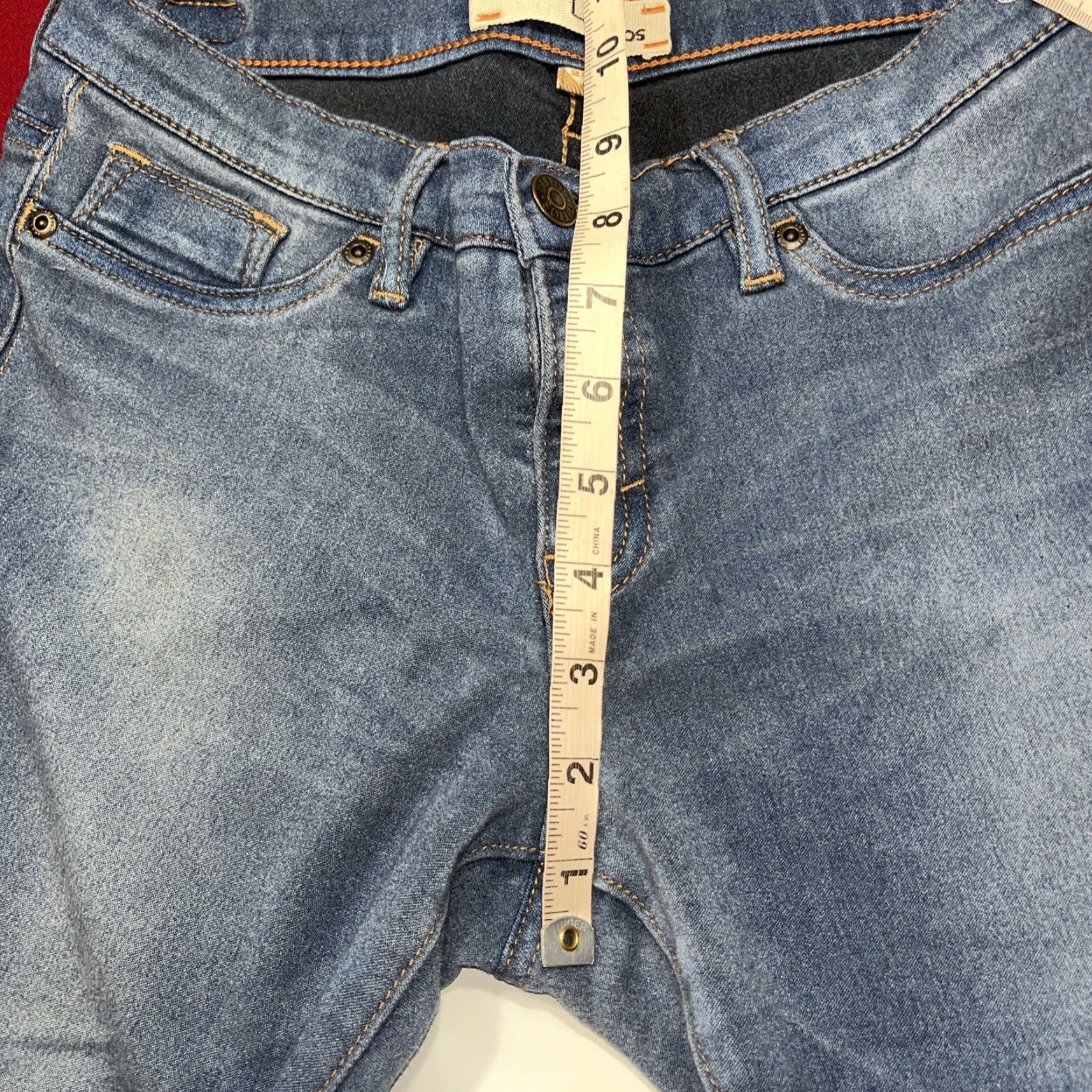 Vintage Dittos Jeans Slim Women 28 Light Wash Back Pockets Rayon Polyester ZIP Soft Stretchy Zip Jeans Women’s Size 28" / US 6 / IT 42 - 5 Thumbnail