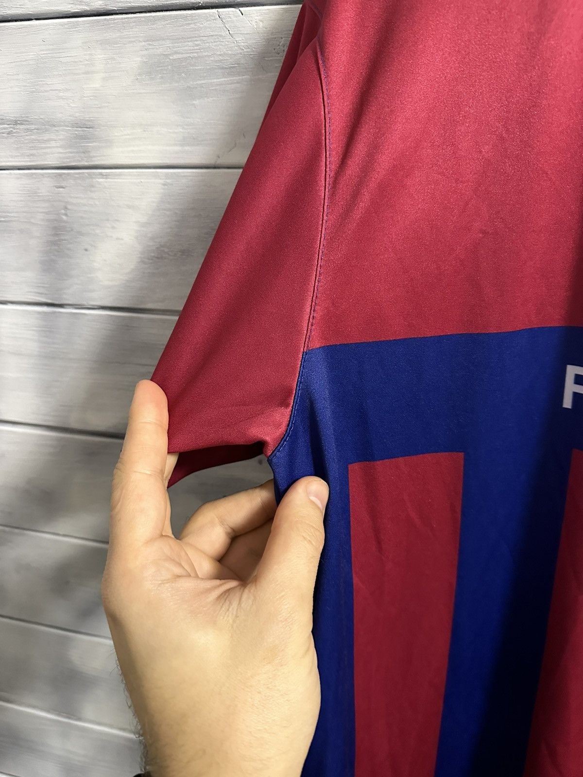 Vintage Rare Vintage Jersey F.C. Barcelona Centr Logo. Size US M / EU 48-50 / 2 - 3 Thumbnail