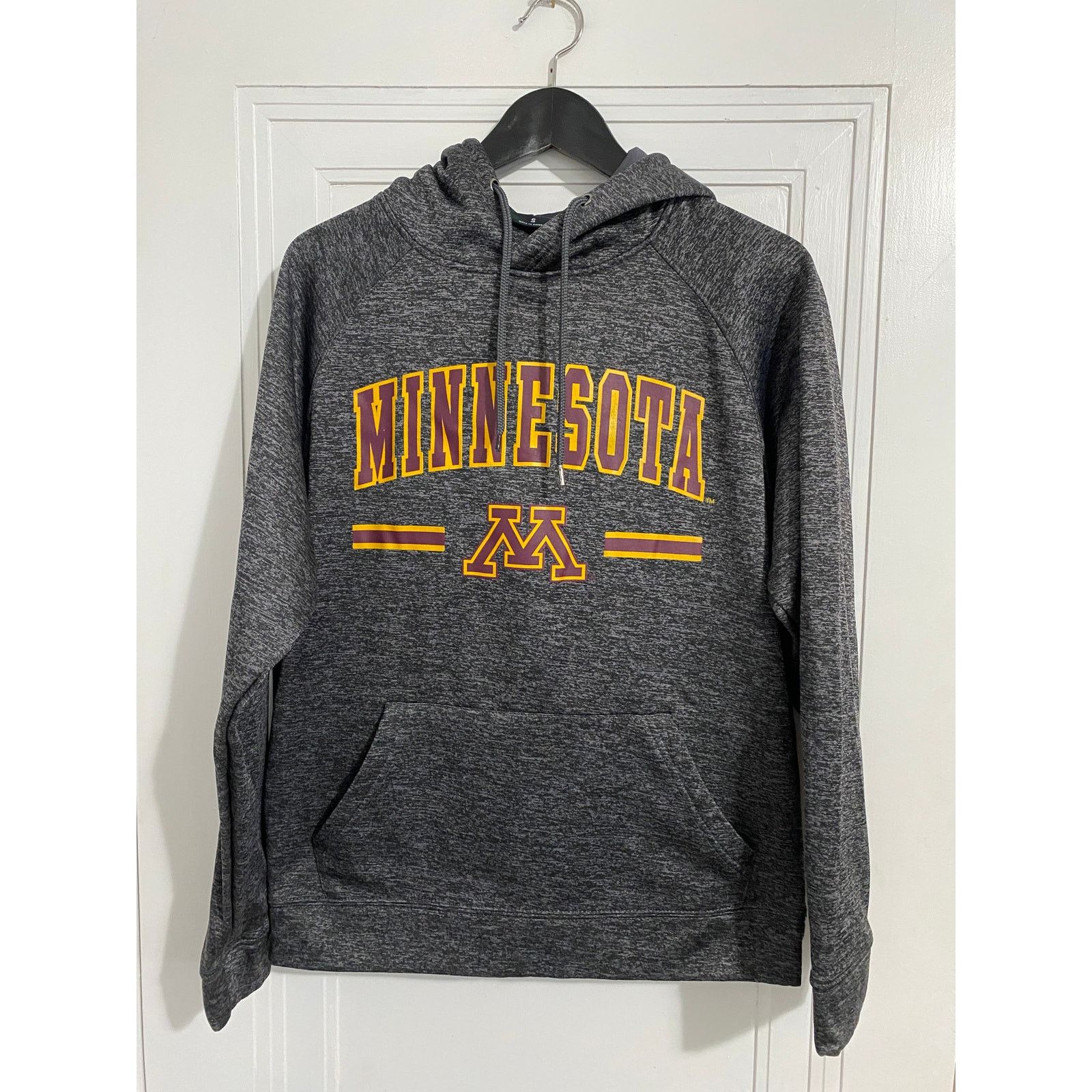 Colosseum Athletics Minnesota Gophers Gray Hoodie Sweatshirt Size M Size US S / EU 44-46 / 1 - 1 Thumbnail