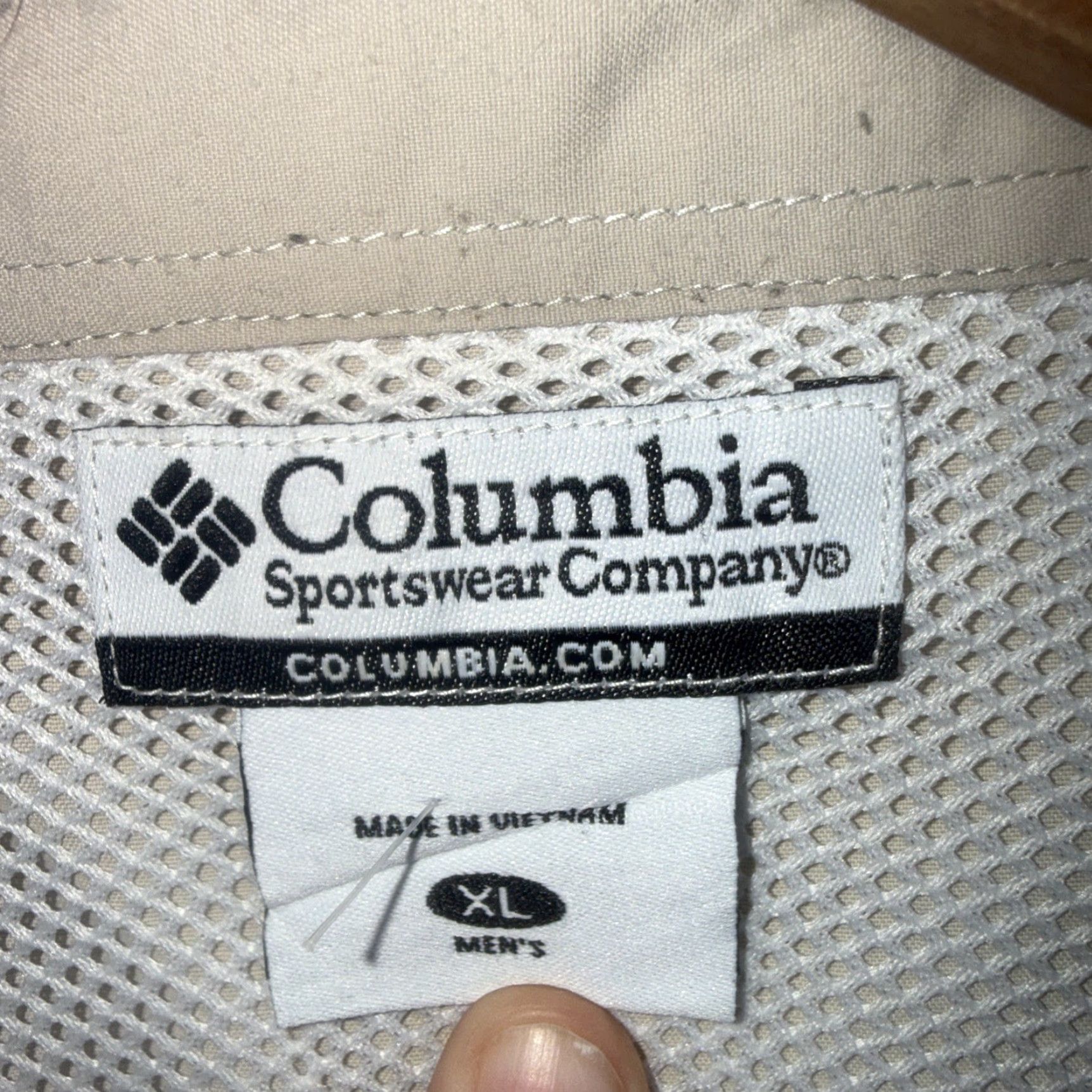 Vintage Columbia Mens Size XL Beige PFG Vented Button Up Fishing Shirt Size US XL / EU 56 / 4 - 3 Thumbnail