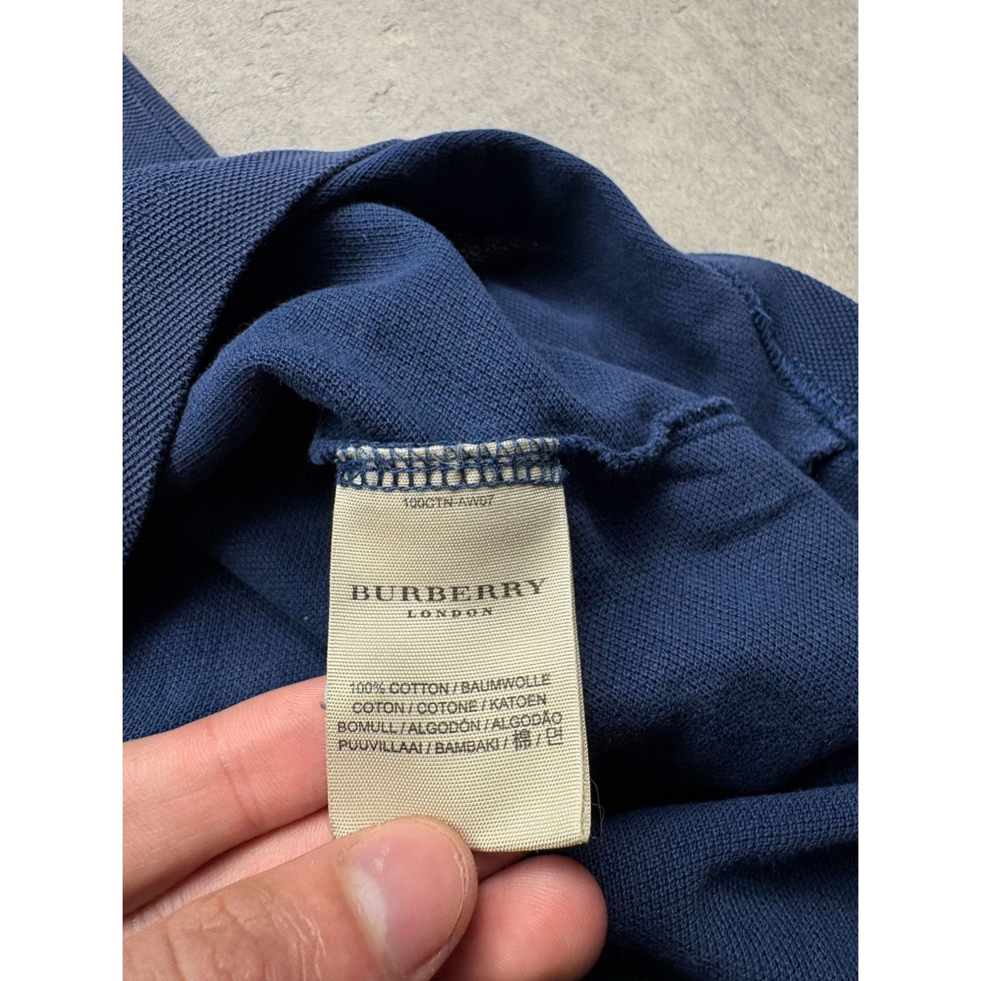 Burberry Burberry London Navy Blue Polo Shirt With Embroidered Knight Size US S / EU 44-46 / 1 - 10 Thumbnail