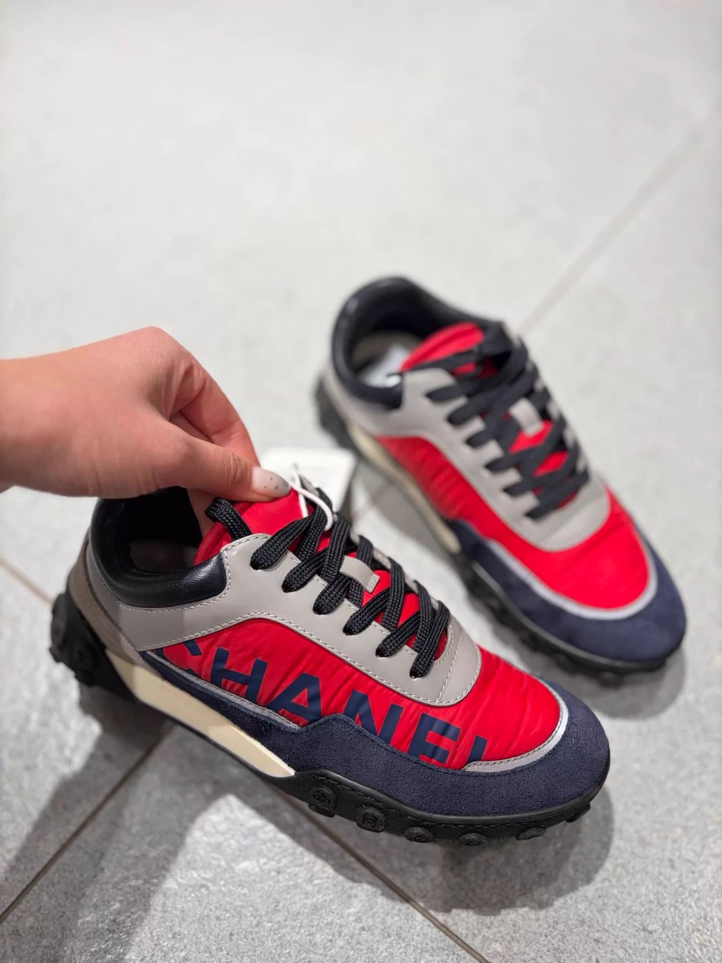 Chanel Chanel red navy colorblock logo sneakers 99 new 36 Size US 5.5 / IT 35.5 - 1 Thumbnail