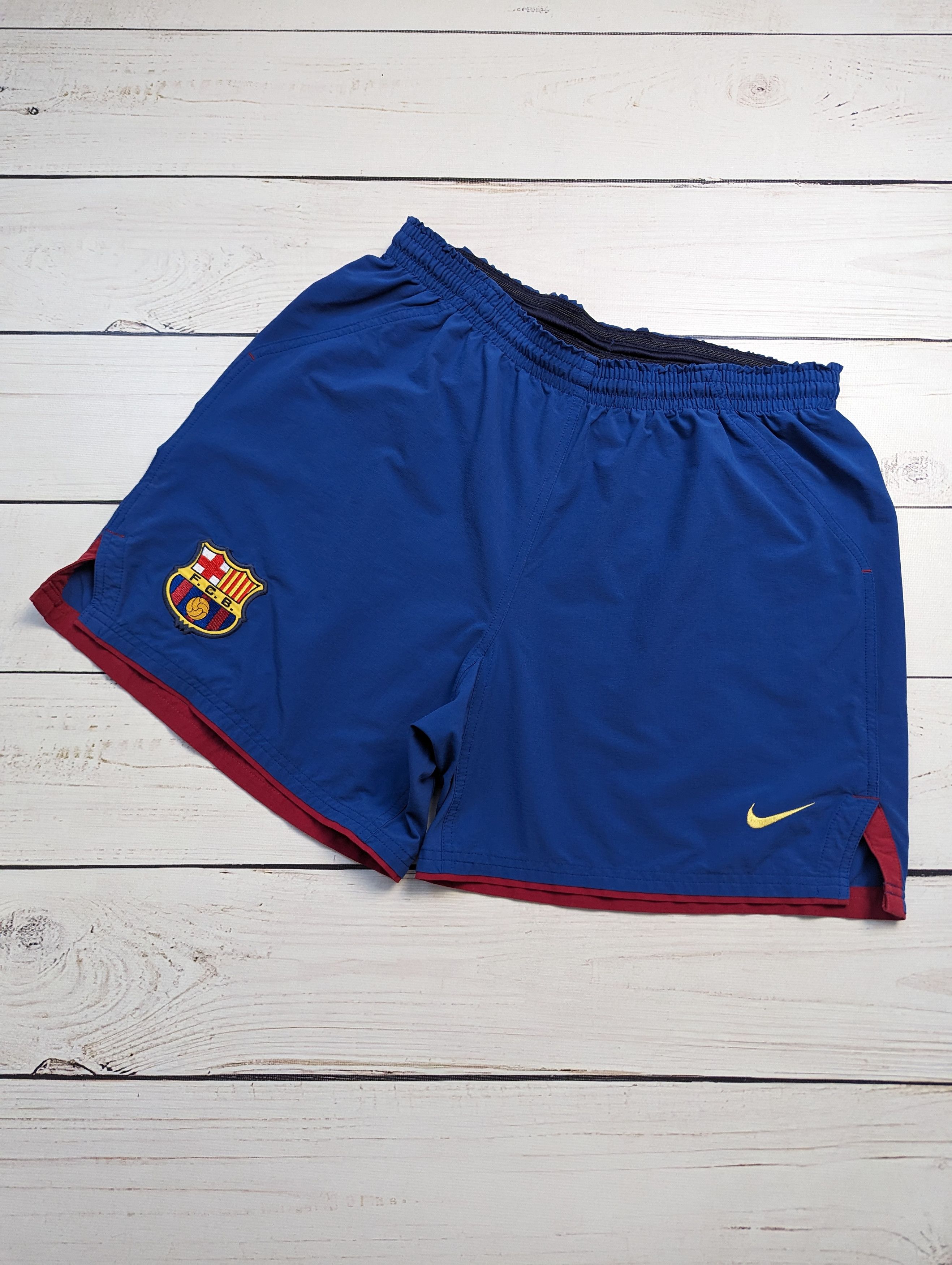 Nike Nike Team Football Club Barcelona shorts alpha FCB 2000 Size US 34 / EU 50 - 1 Thumbnail
