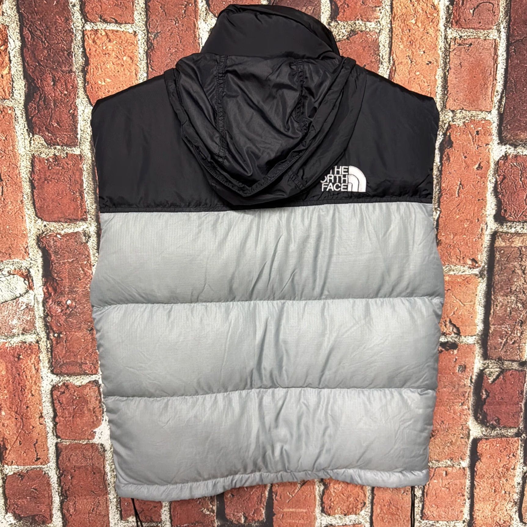 The North Face VINTAGE The North Face Vest Insulated 700 Goose Down Medium Puffer Quilted HOLES Size M / US 6-8 / IT 42-44 - 5 Thumbnail