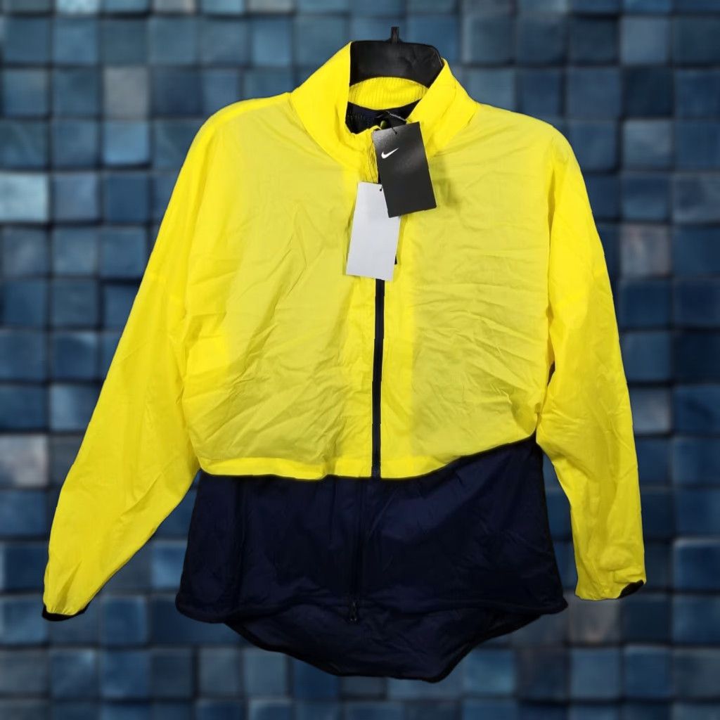 Nike Nike Repel WINDBREAKER Jacket NIKE REPEL WINDJACKET 3-in-1 Golf Jacket Black Yellow Small M Regular Women CI7919-731 Size M / US 6-8 / IT 42-44 - 1 Thumbnail