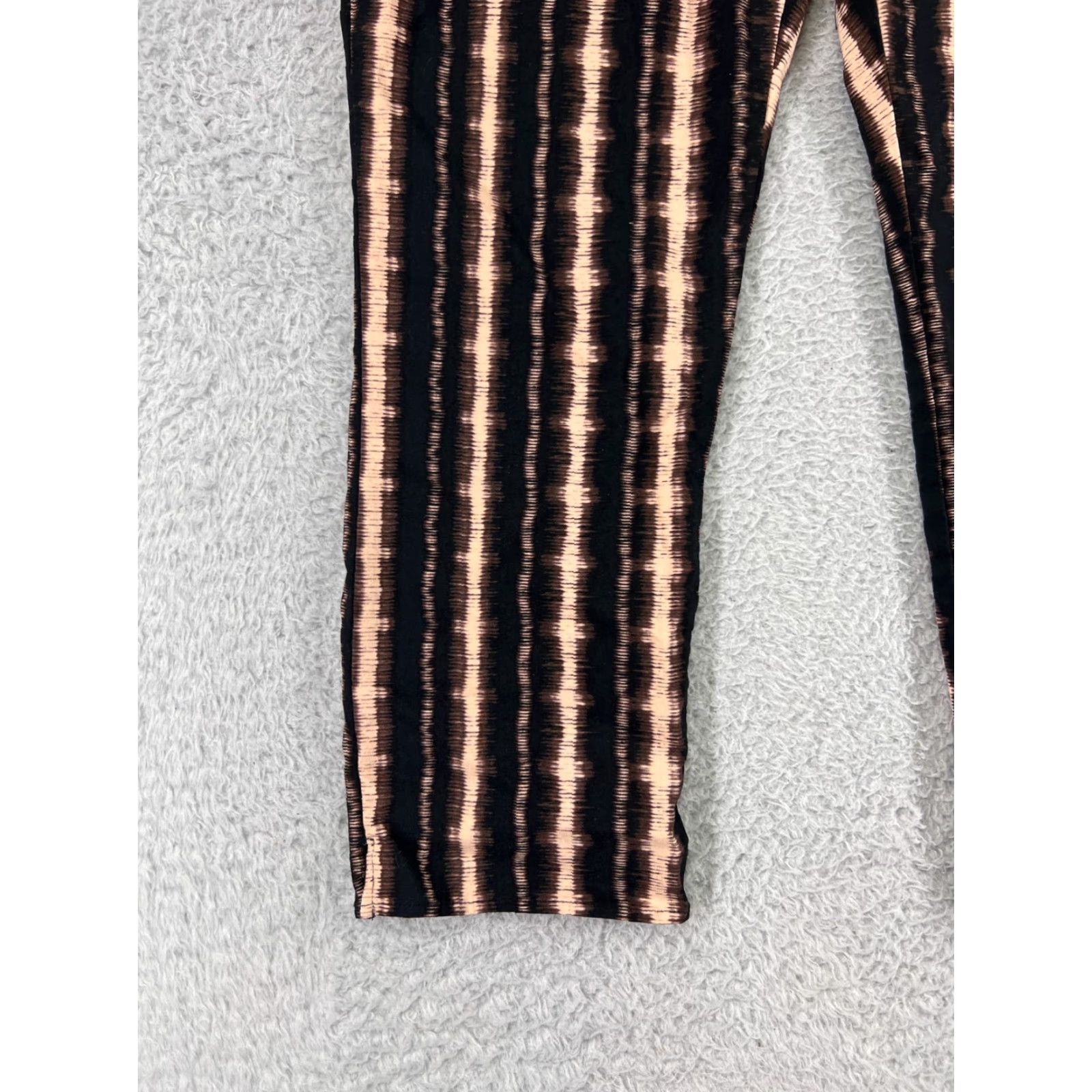 Vintage INC International Concepts Women's Leggings Adult Size 8 Black Beige Striped Casual Athletic Comfortable Size 30" / US 8 / IT 44 - 6 Thumbnail