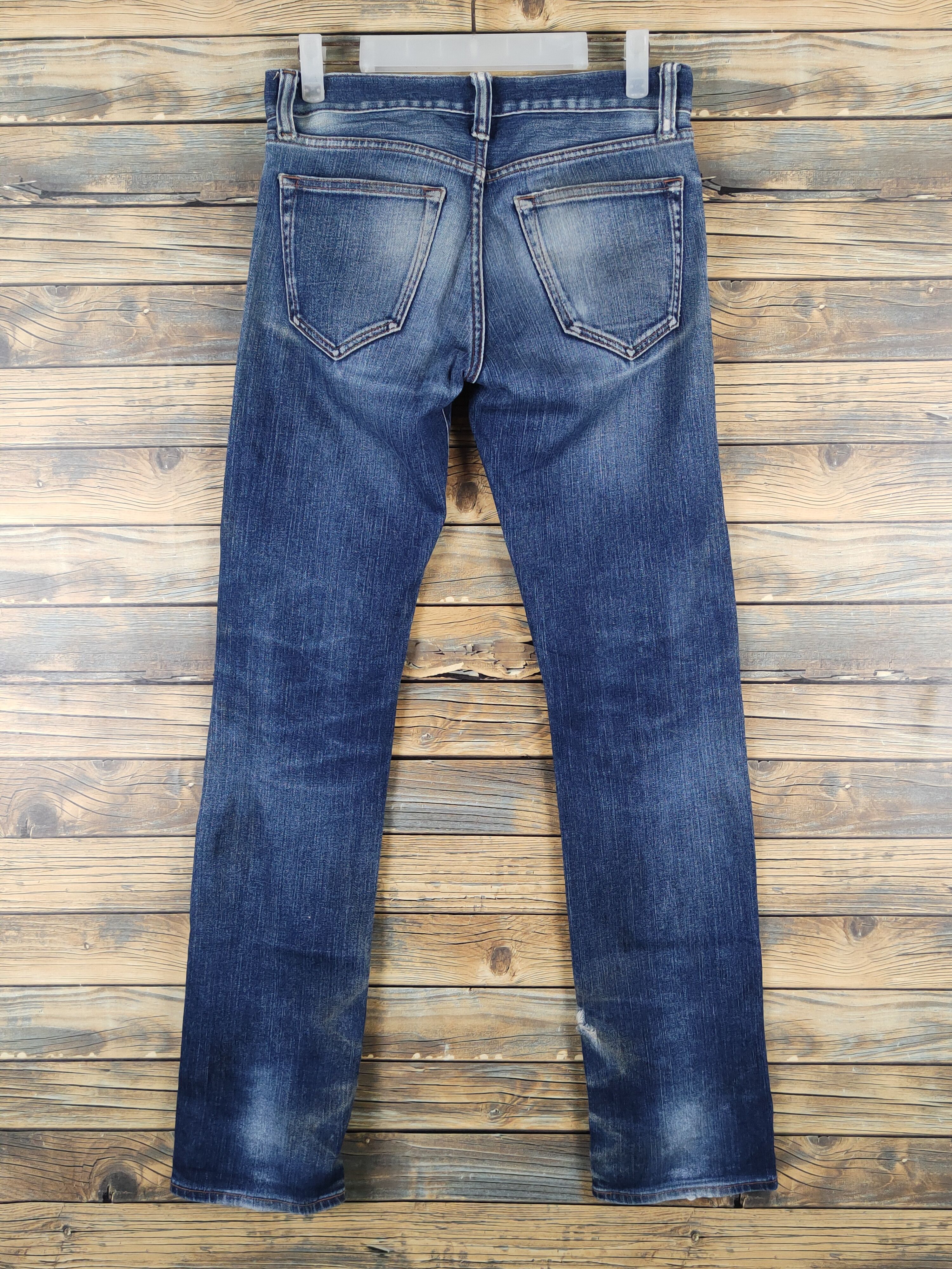 Japanese Brand Uniqlo Dark Blue Distressed Ripped denim Jeans #W1298 Size US 29 - 7 Thumbnail