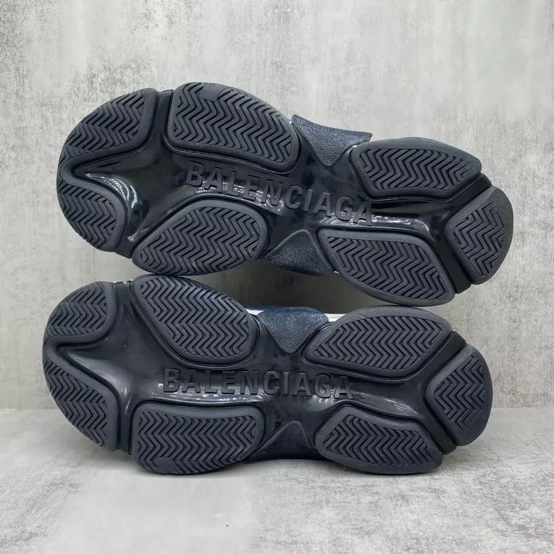 Balenciaga Balenciaga Triple Sneakers in Fog Blue-2505 Size US 8.5 / EU 41-42 - 7 Thumbnail