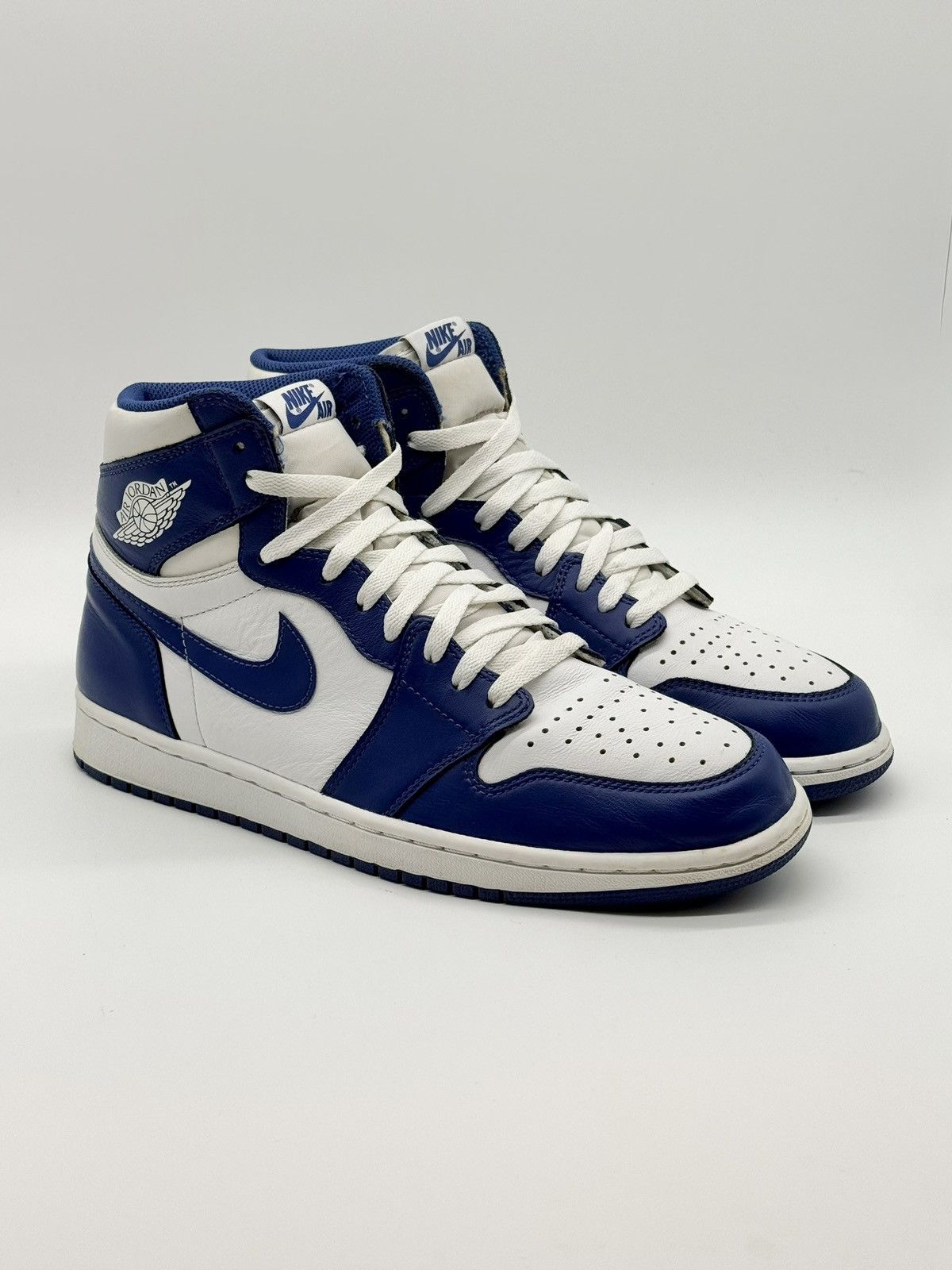Jordan Brand Size 10.5 - Jordan 1 Retro High OG Storm Blue 2016 Size US 10.5 / EU 43-44 - 1 Thumbnail