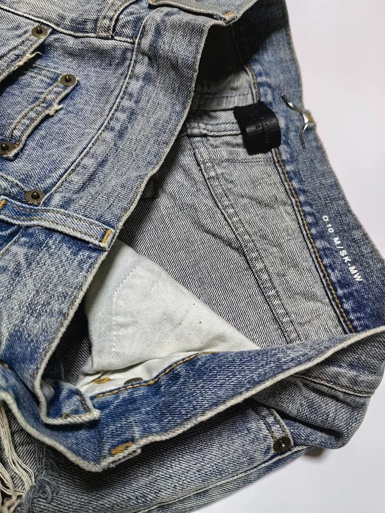 Saint Laurent Paris Saint Laurent Paris 16ssD10 knife cuts and damages jeans-25 Size US 30 / EU 46 - 4 Thumbnail
