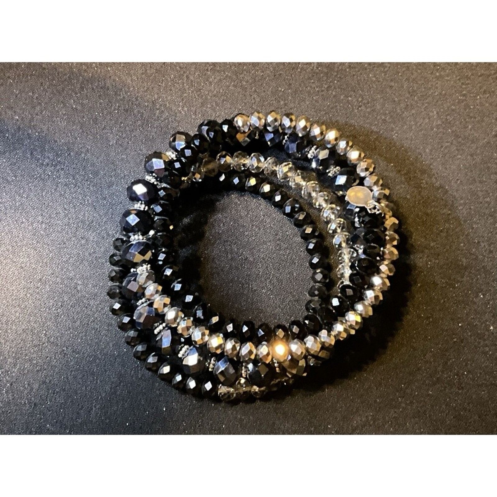 Other Ali Khan NY Faceted Beaded Memory Wire Crystal Bracelet Size ONE SIZE - 1 Thumbnail