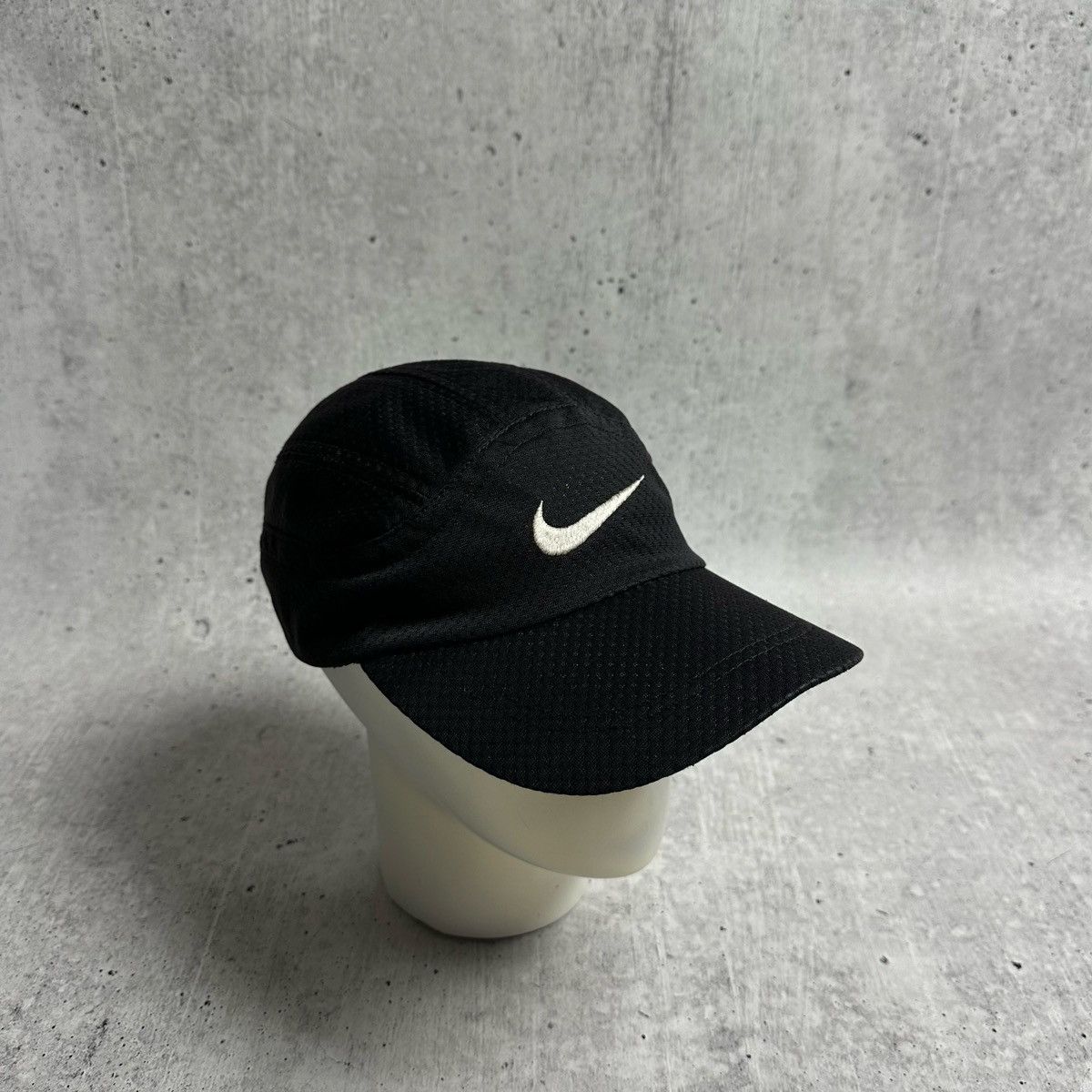 Nike × Vintage Nike 90s Vintage Tailwind Mesh 7 Panel Running Cap Size ONE SIZE - 1 Thumbnail