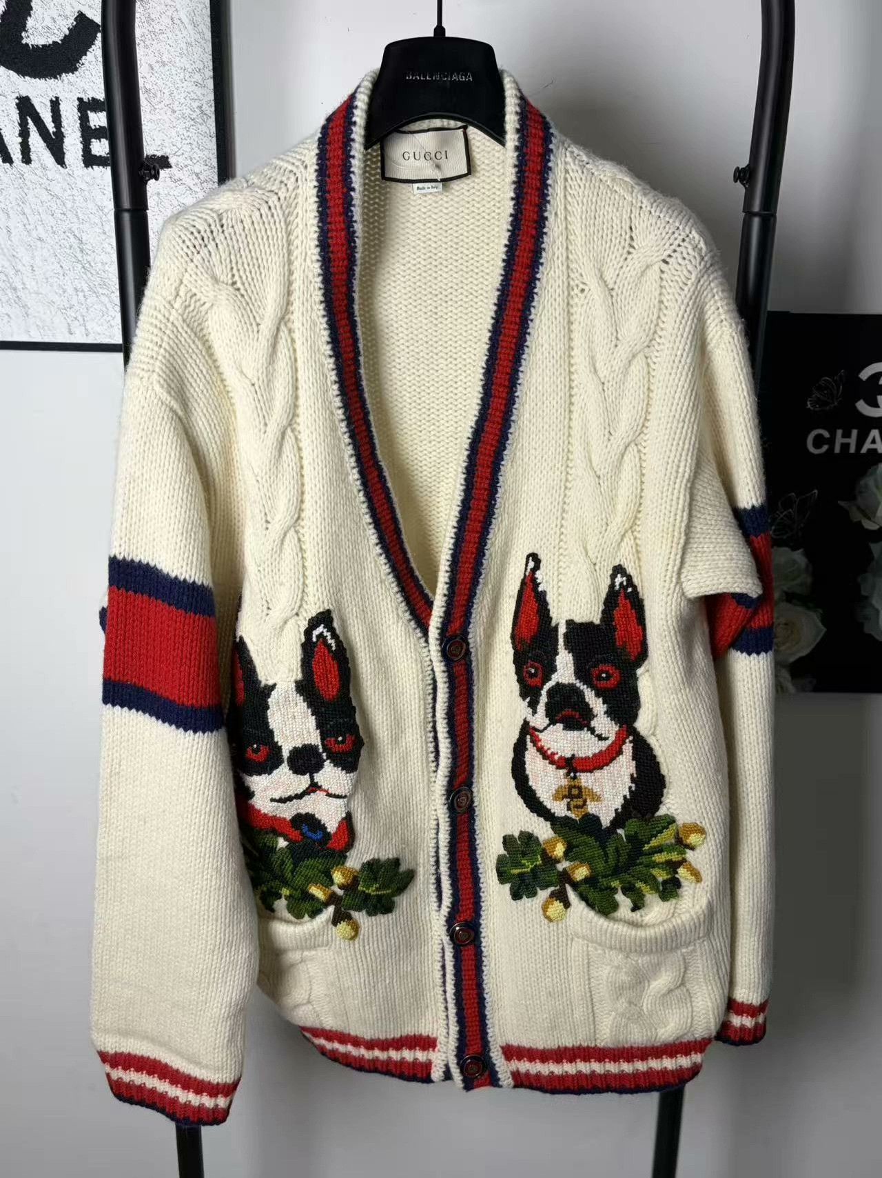 Gucci Gucci Striped White Sweater L Women Size L / US 10 / IT 46 - 1 Thumbnail