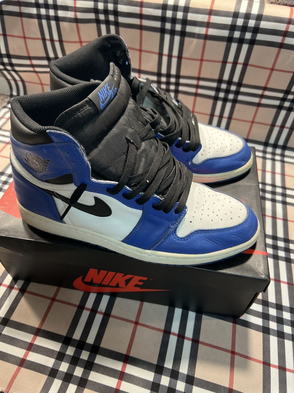 Jordan Brand × Nike Air Jordan 1 Retro High OG (Game Royal) Size US 10.5 / EU 43-44 - 4 Thumbnail